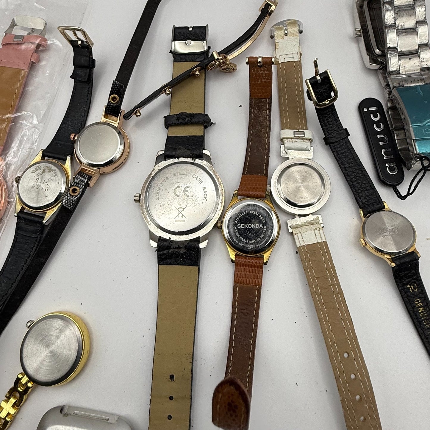 Bundle Of 16 Quartz Watches Job Lot Modern / Vintage Untested Parts / Repair