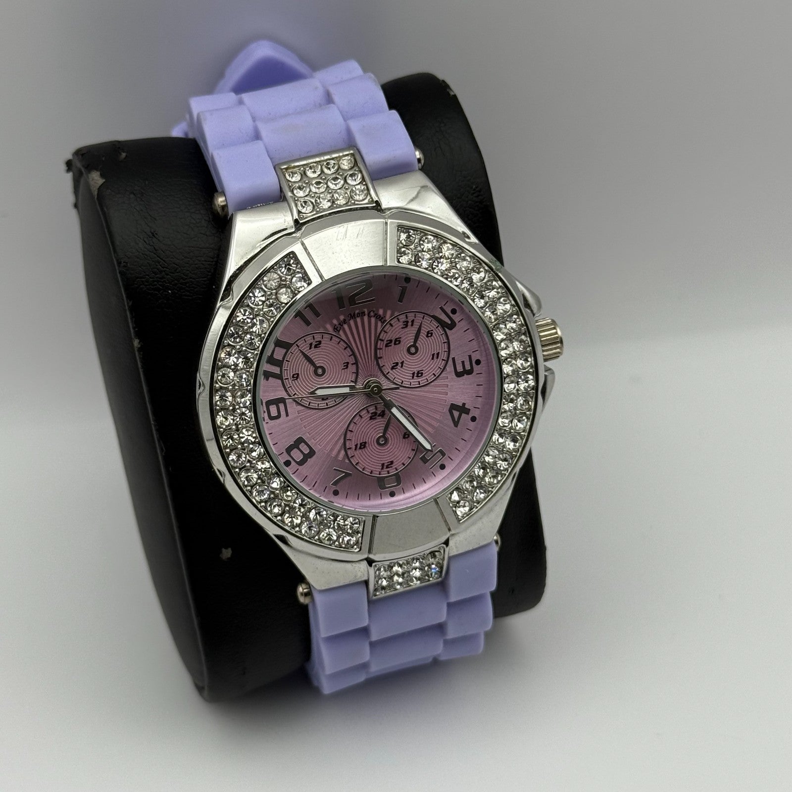 Eve Mon Crois Ladies Quartz Watch Subdial Crystal Accents Japan Working 40mm