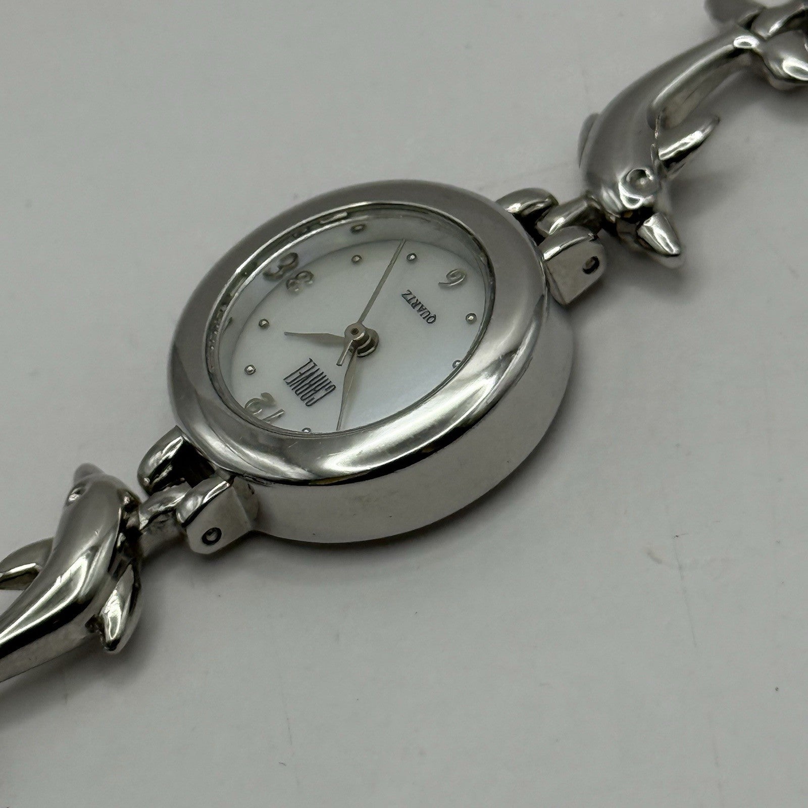 22mm Working Ladies Carvel Dolphin Stainless Steel Quartz Watch 5.75 Inches