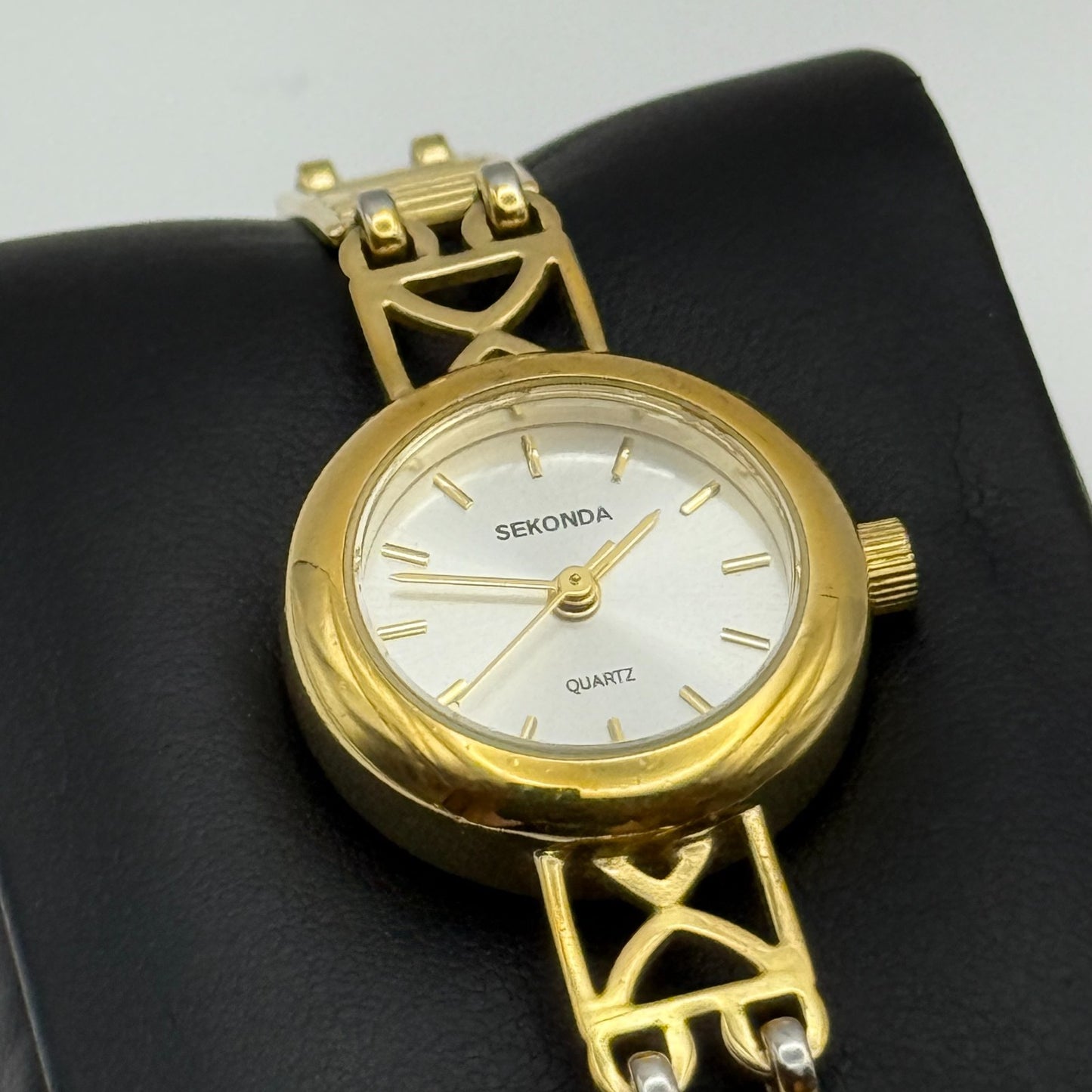 22mm Working Ladies Sekonda Gold Tone Panel Bracelet Quartz Watch 6 Inches