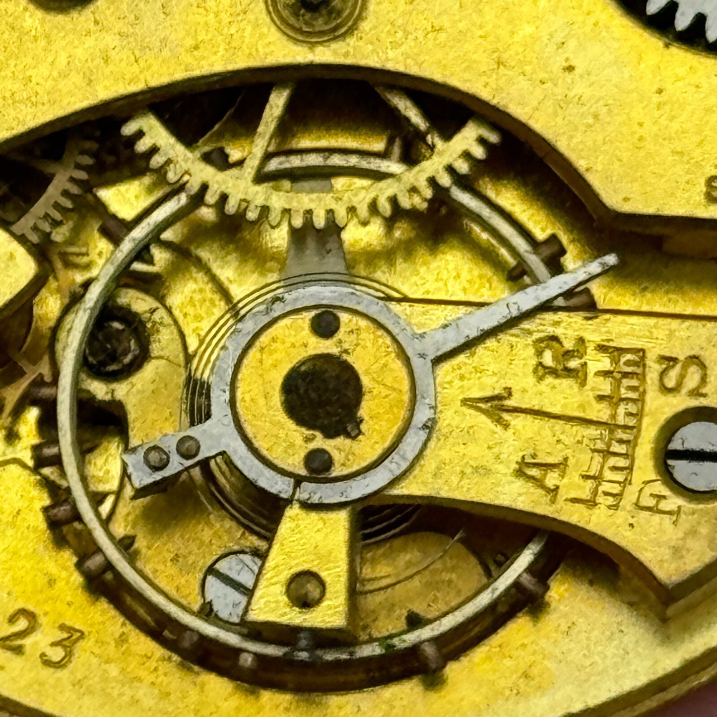 42.7mm Unidentified Swiss Sub Seconds Open Face Pocket Watch Movement PARTS