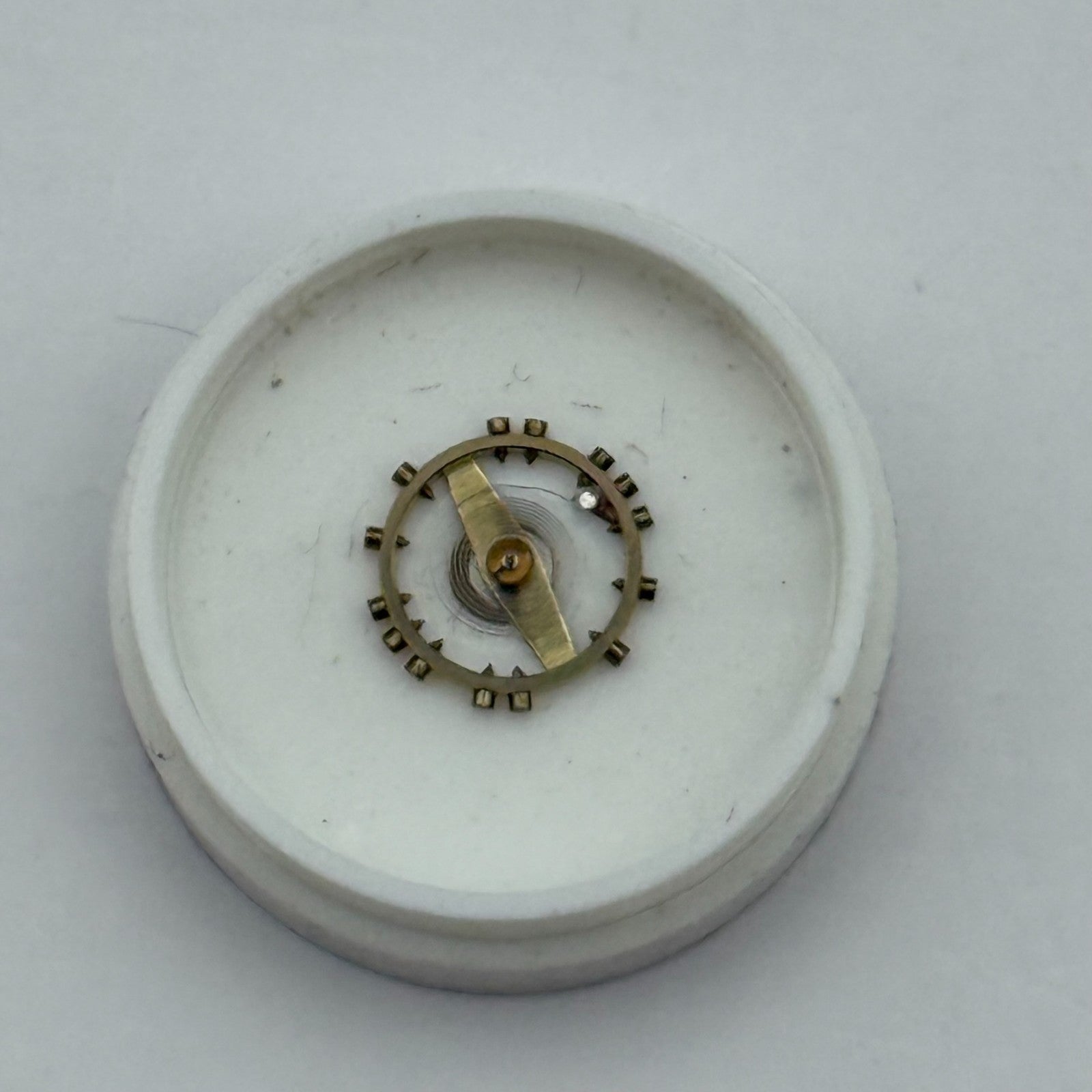ETA 746 Balance Wheel Complete And Spring  4½’’’ 144 M Watch Movement Parts NOS