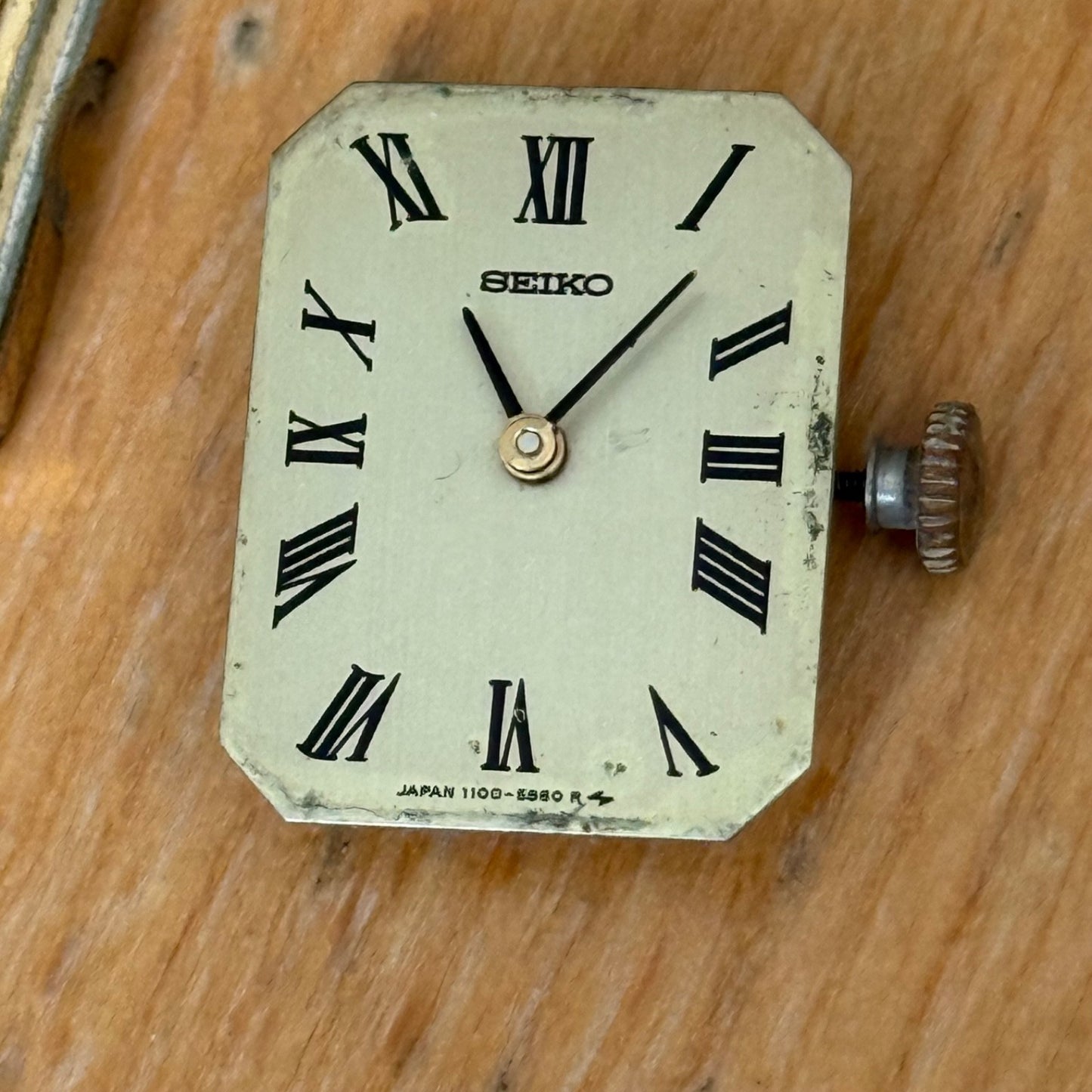 20mm Vintage Seiko 1100-5460 Japan Ladies Manual Wind 11A Watch PARTS / REPAIR