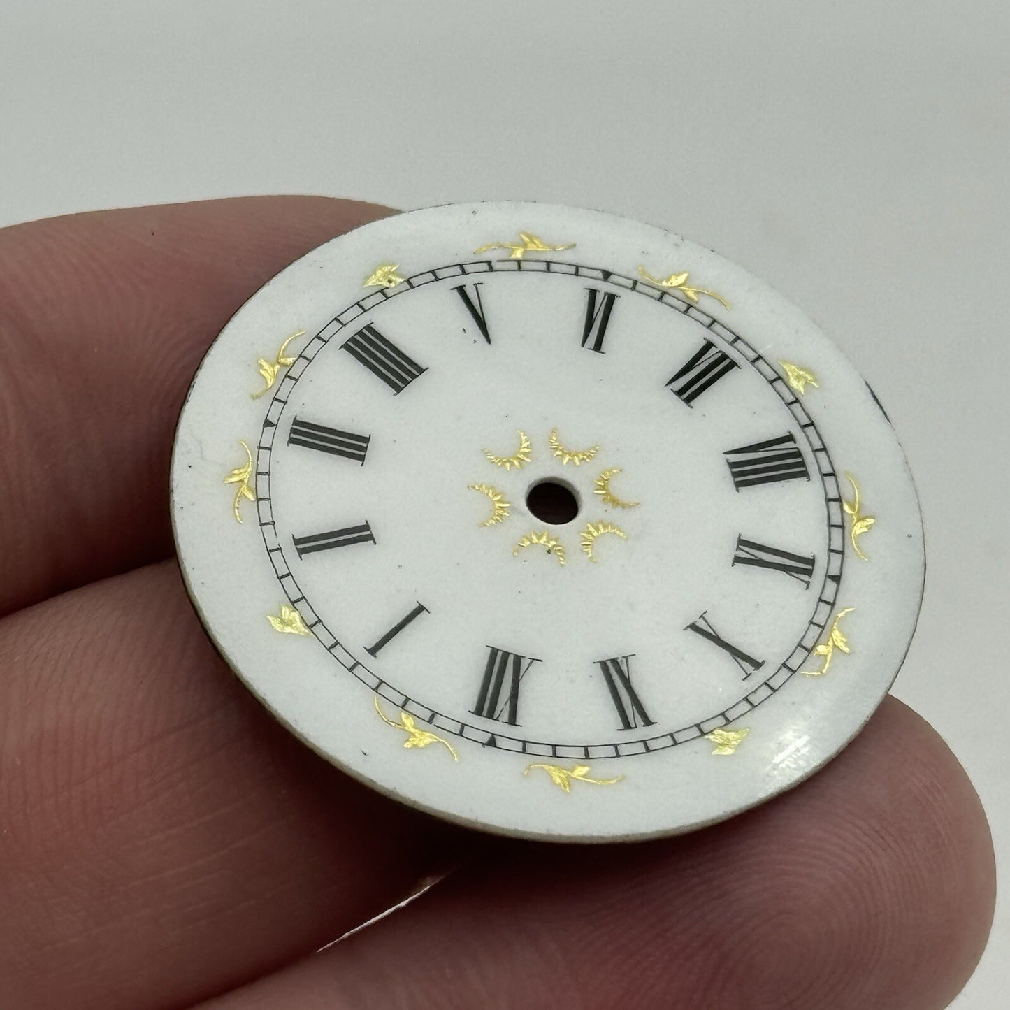 33.6mm Antique Beautiful Porcelain Patterned Pocket Watch Dial Spares Parts