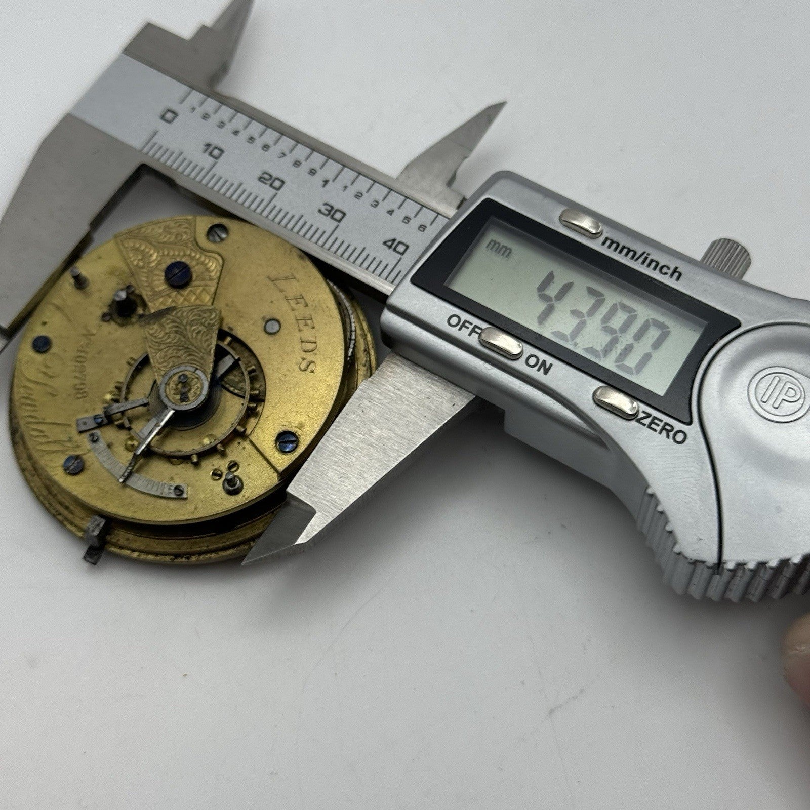 50mm A Yewdall Leeds English Fusee Pocket Watch Movement - Chain Present PARTS