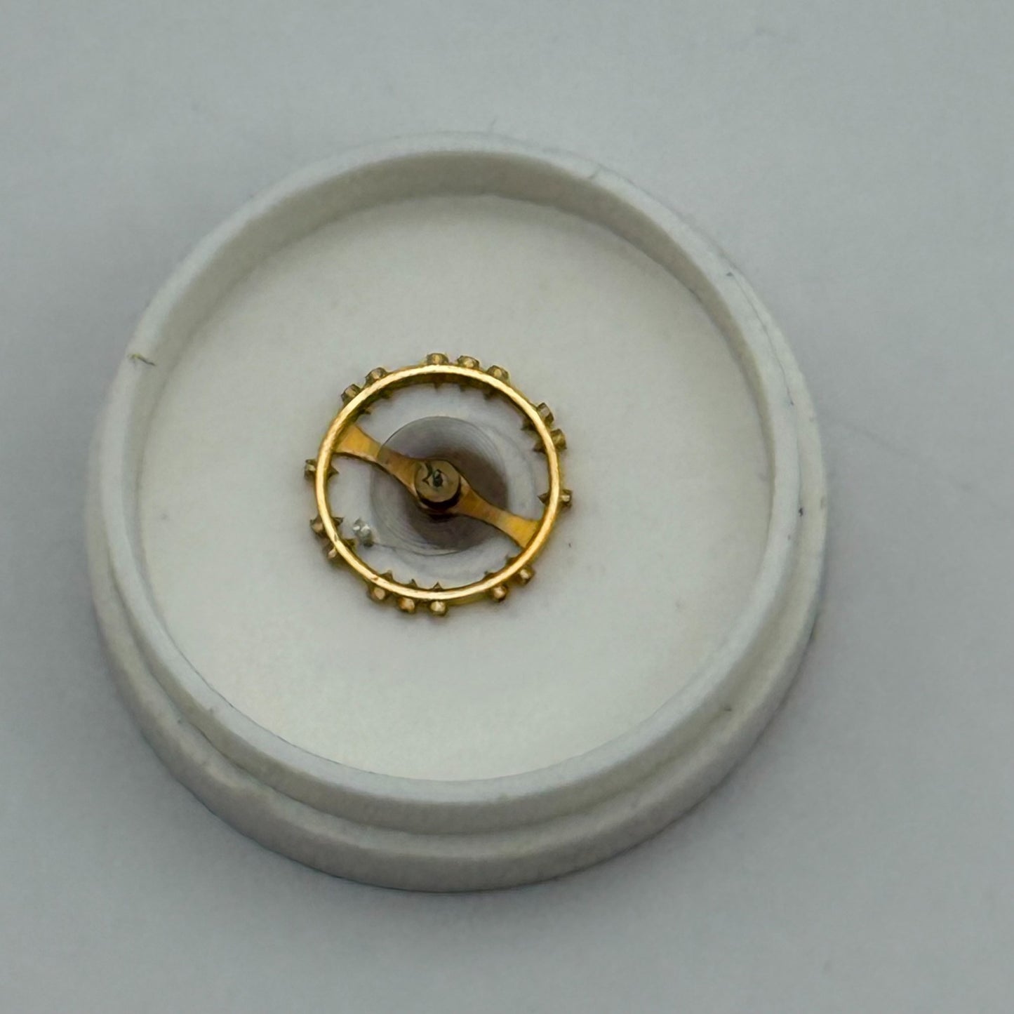 AS 976 1012 Balance Wheel Complete And Spring 29 M Watch Movement Parts NOS 