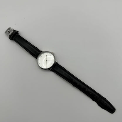 Lowrys Arm Ladies Quartz Watch White Dial Black Strap Japan Working 28mm