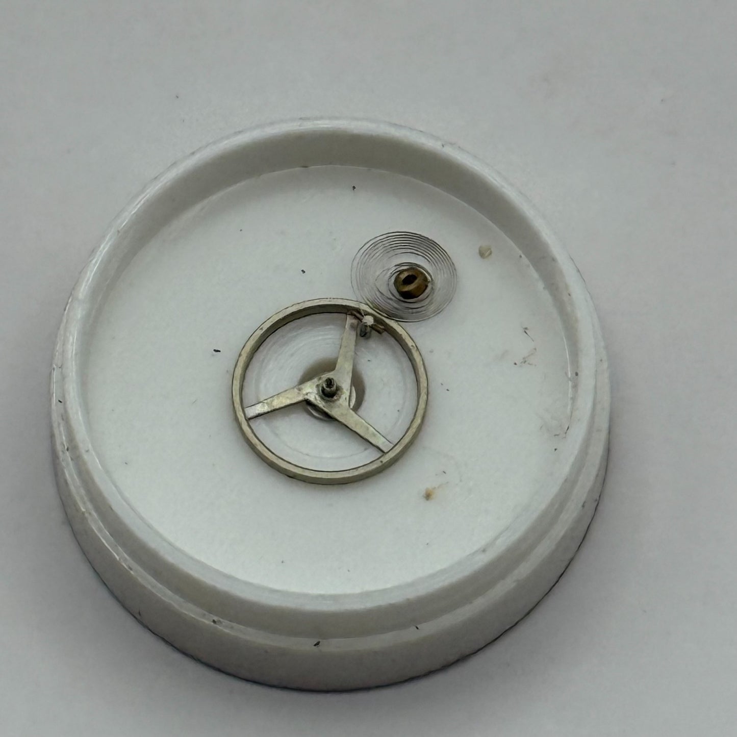 AS 976 1012 Balance Complete Renata 29 M Watch Movement Parts Vintage DAMAGED