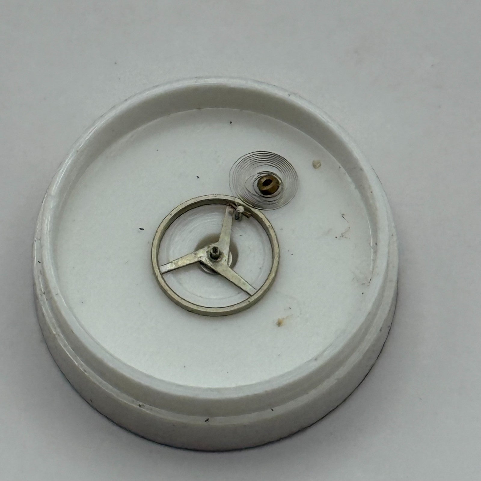 AS 976 1012 Balance Complete Renata 29 M Watch Movement Parts Vintage DAMAGED