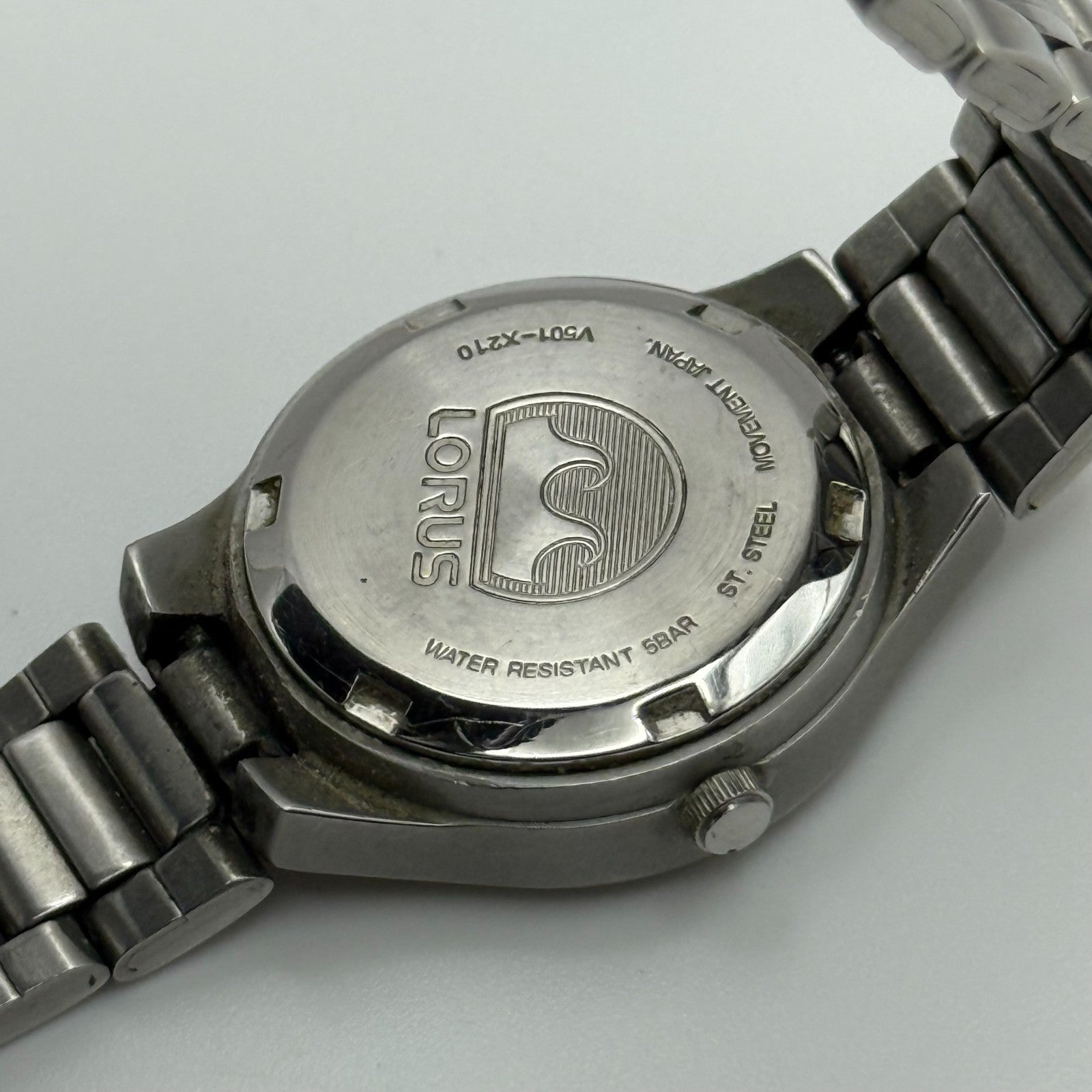 Lorus Ladies Quartz Watch Blue Dial Silver Tone Bracelet Japan Working 23mm