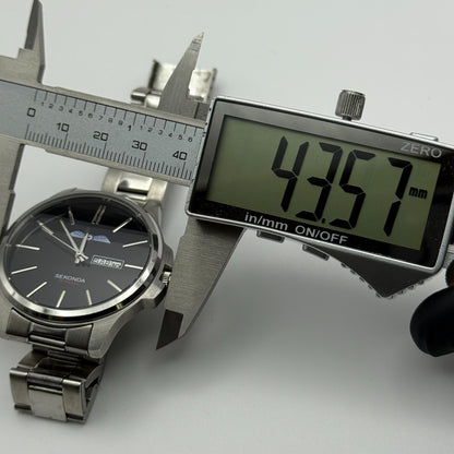 Sekonda Men's Quartz Watch Date Dial Silver Tone Bracelet 43mm PARTS REPAIR