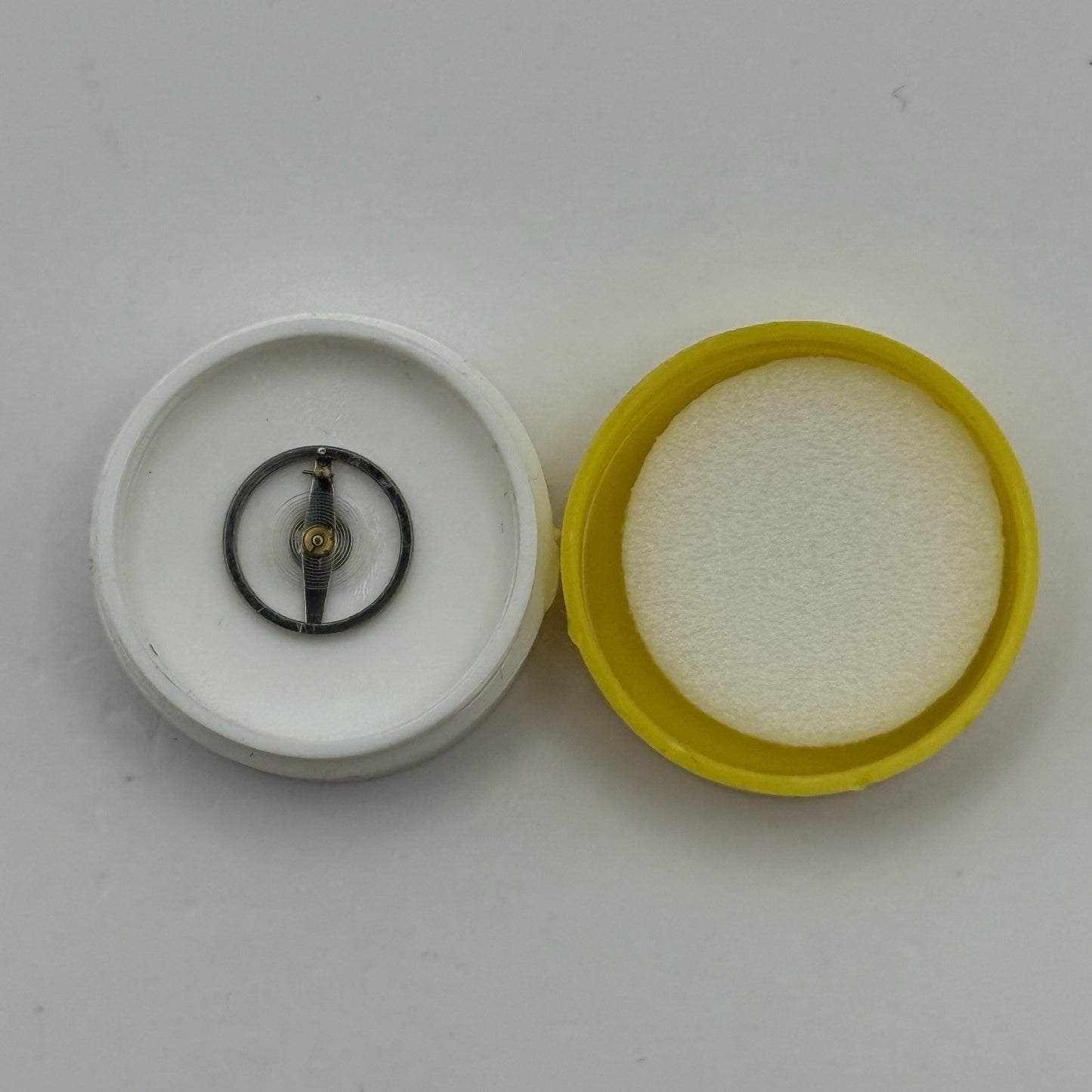 Oris 440 6 3/4 - 8''' Balance Wheel Complete And Spring Watch Movement Parts NOS