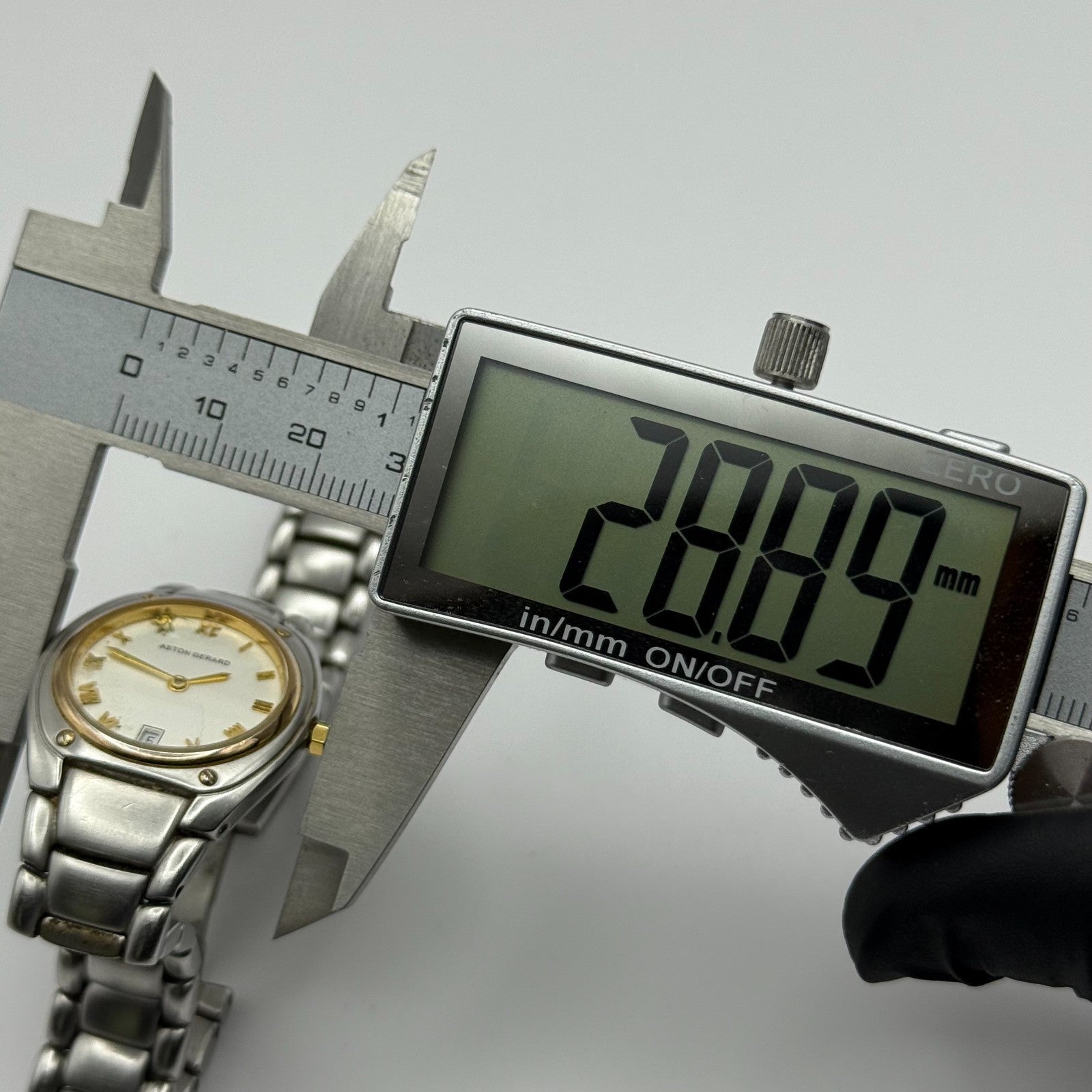 Aston Gerard Ladies Quartz Watch Date Dial Two Tone Bracelet 26mm PARTS REPAIR