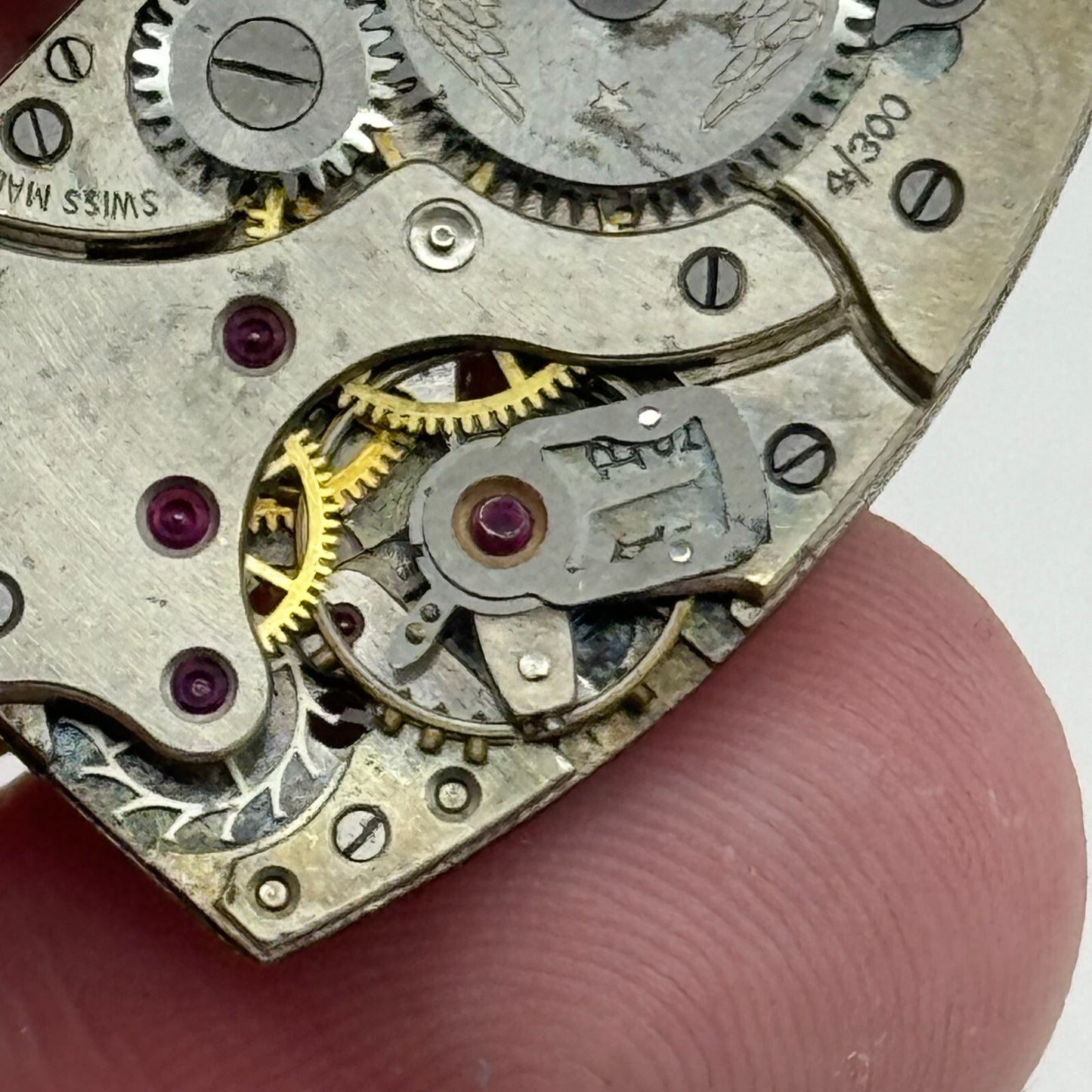 18.9mm Men's Running Rotary 4/300 Tank Watch Movement Manual Wind PARTS SPARES