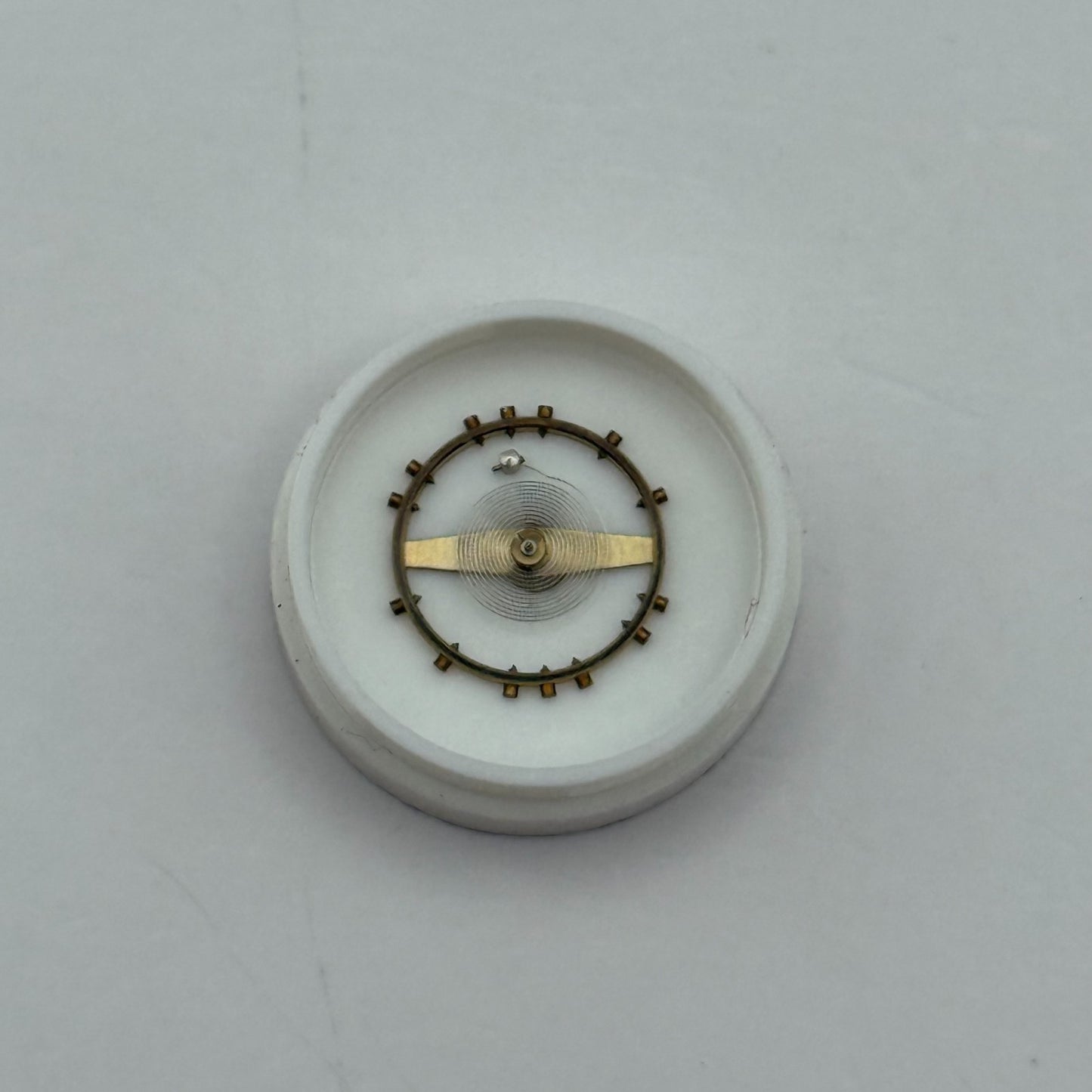 Felsa 4000 Balance Wheel Complete And Spring  965 M Watch Movement Parts NOS