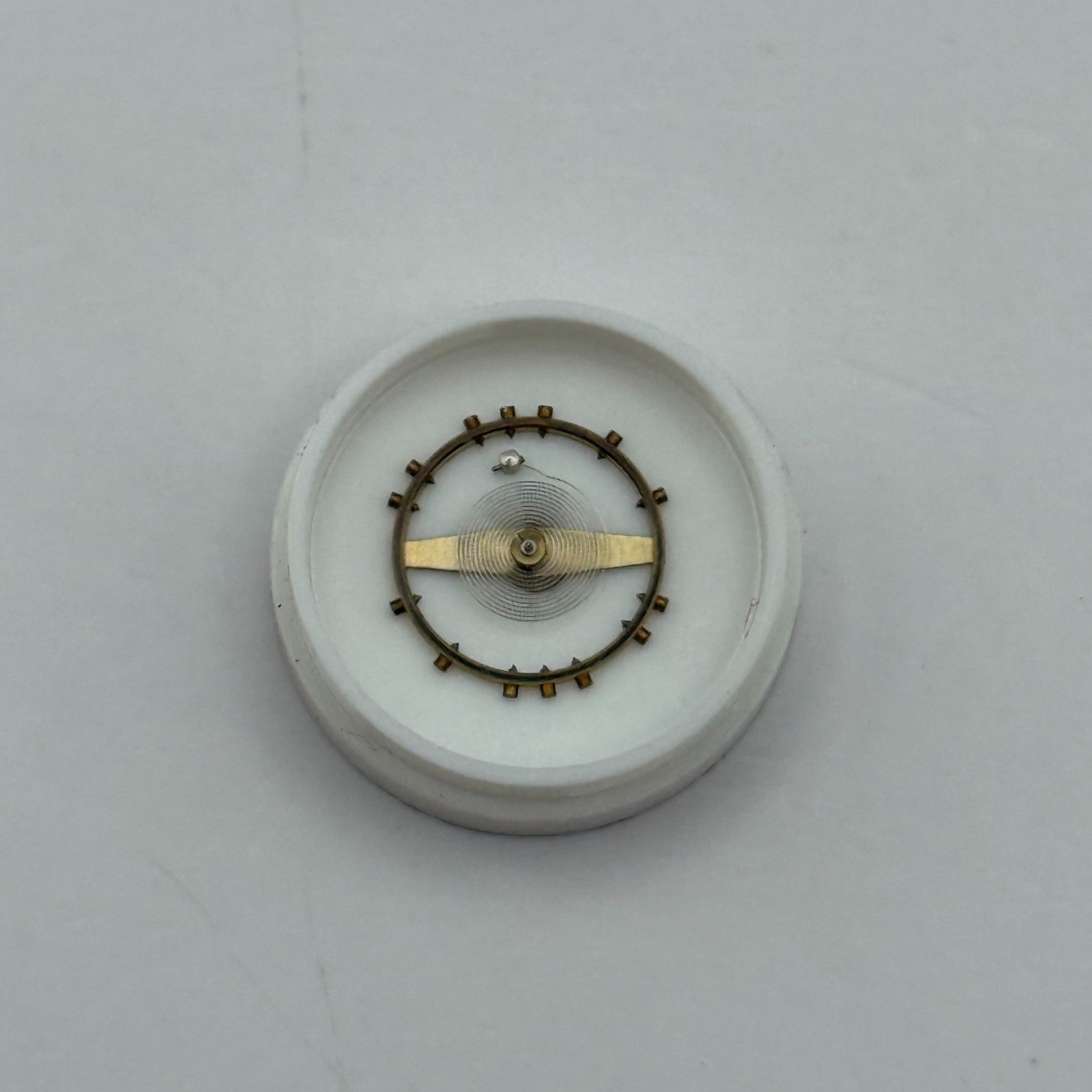 Felsa 4000 Balance Wheel Complete And Spring  965 M Watch Movement Parts NOS