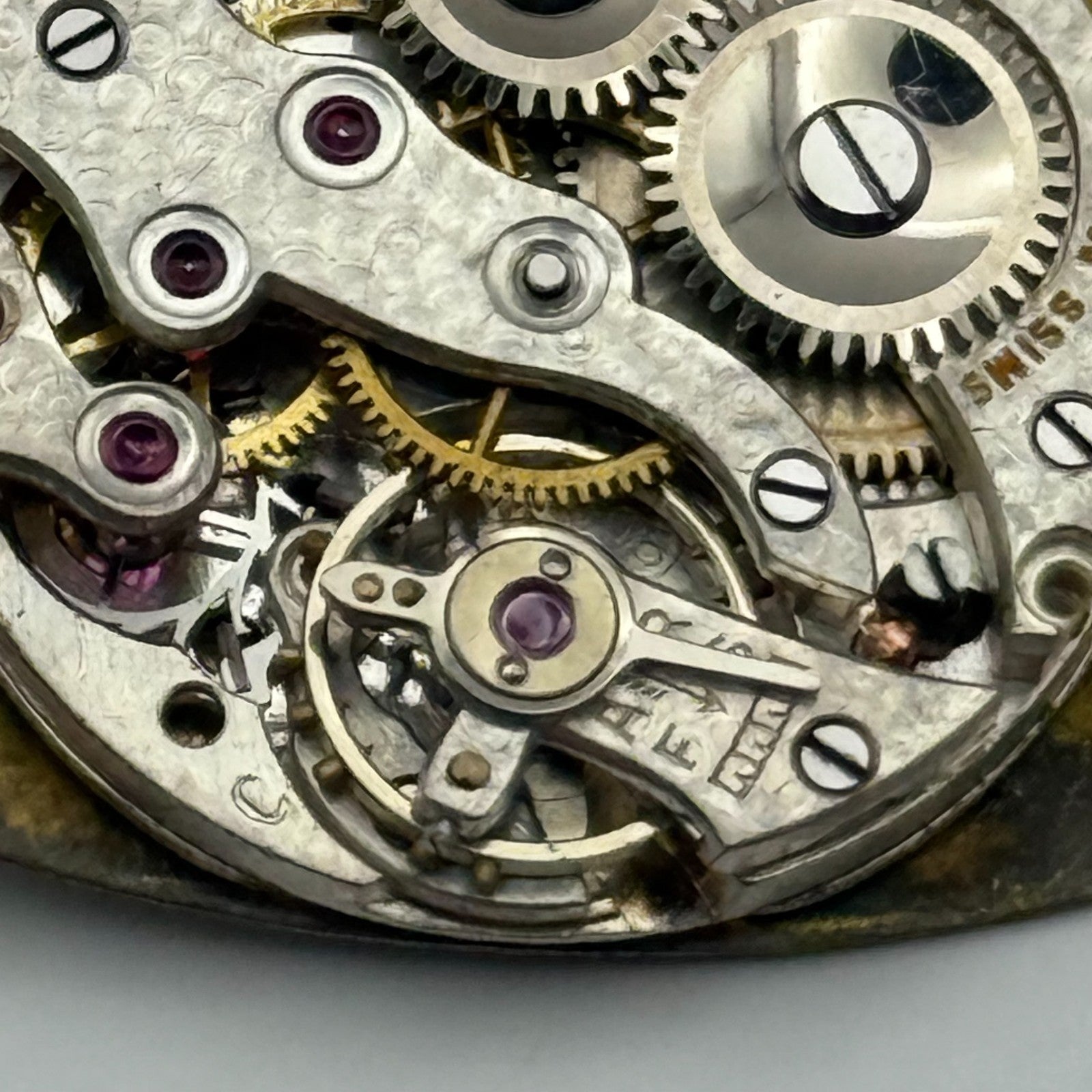 Art Deco 15 Jewels Swiss Sub Seconds Watch Movement Manual Wind Parts 19.6mm