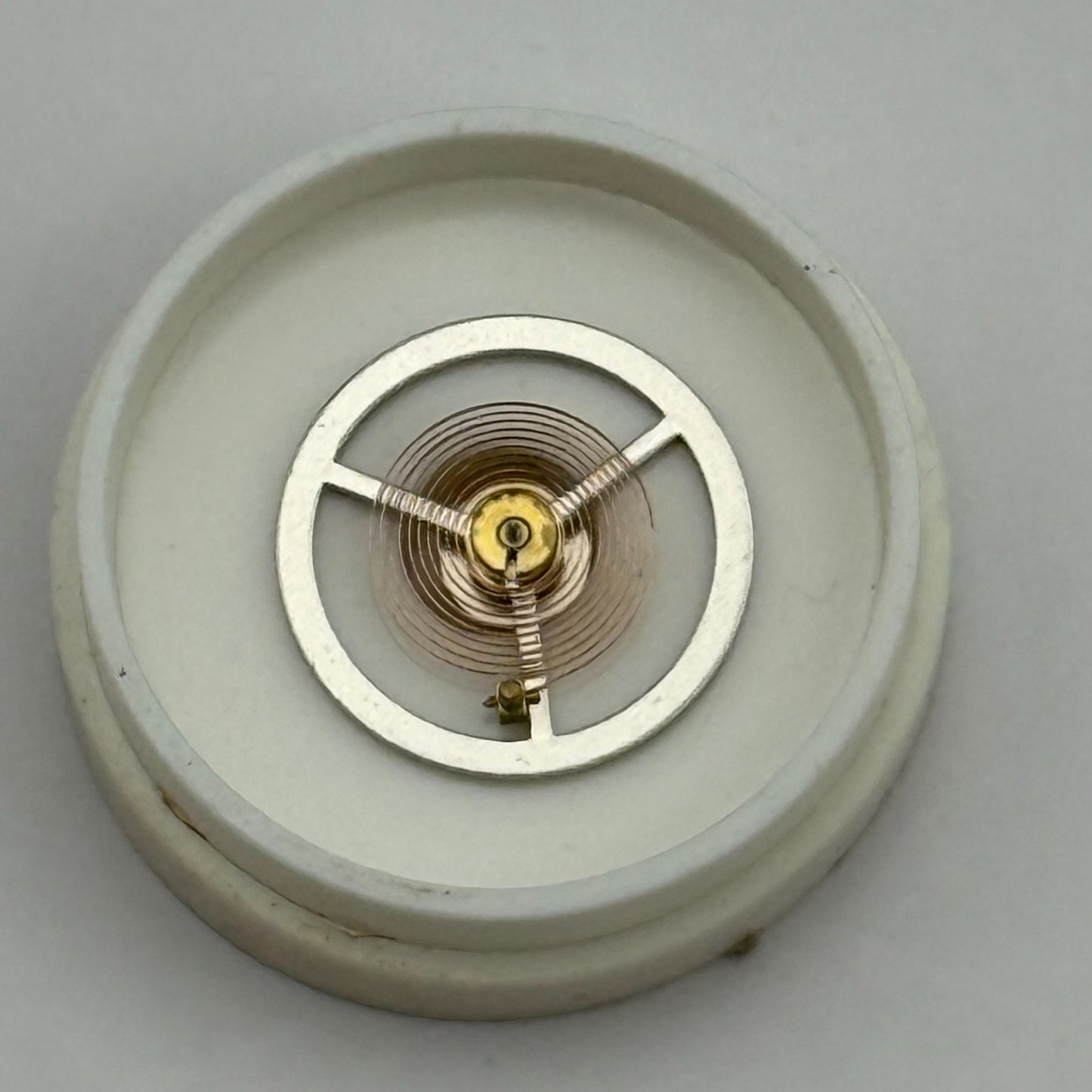 BFG 866 Balance Wheel Complete And Spring Renata 65 Watch Movement Parts NOS 