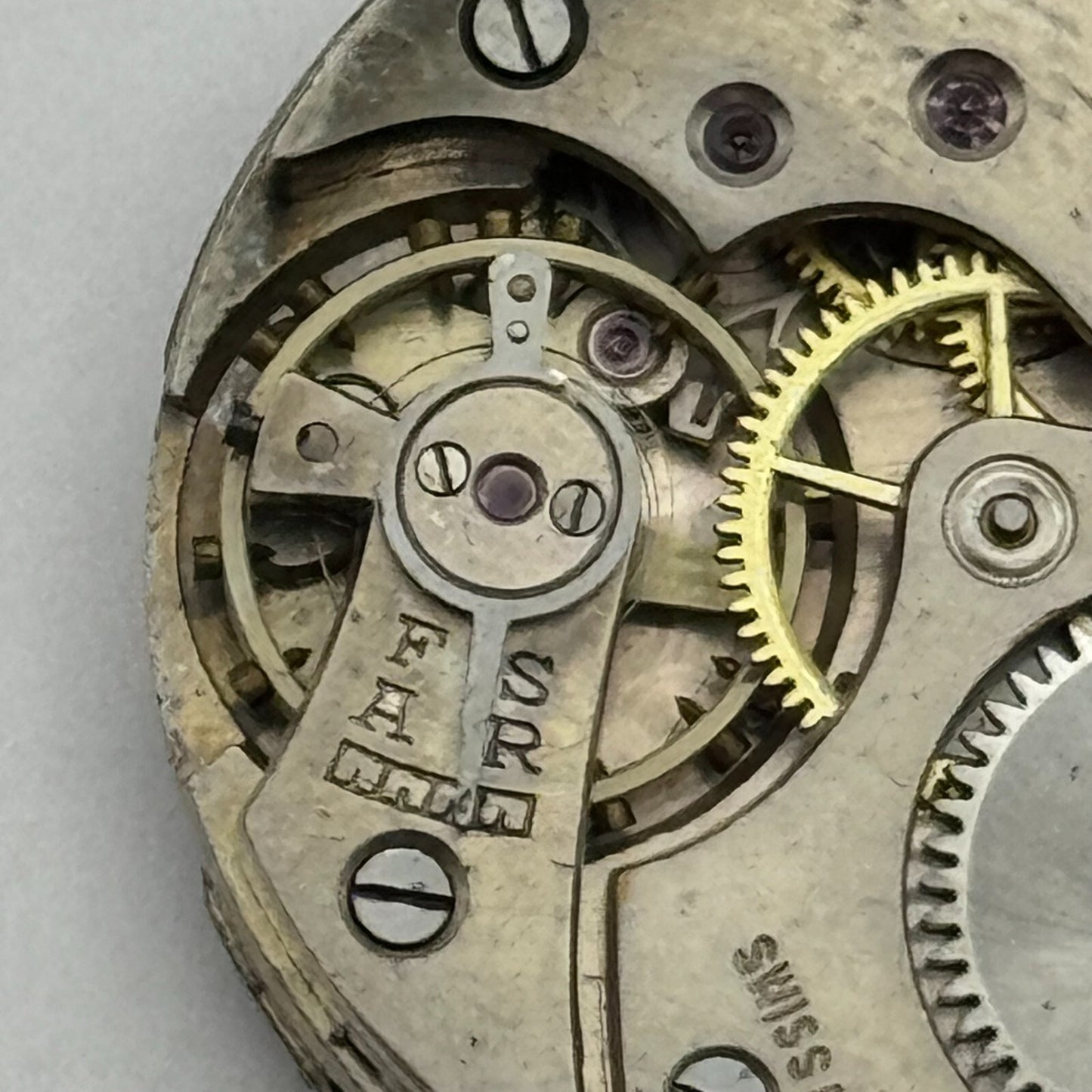 27.3mm Mens Unidentified 15 Jewels Trench Watch Movement Manual Wind Swiss PARTS