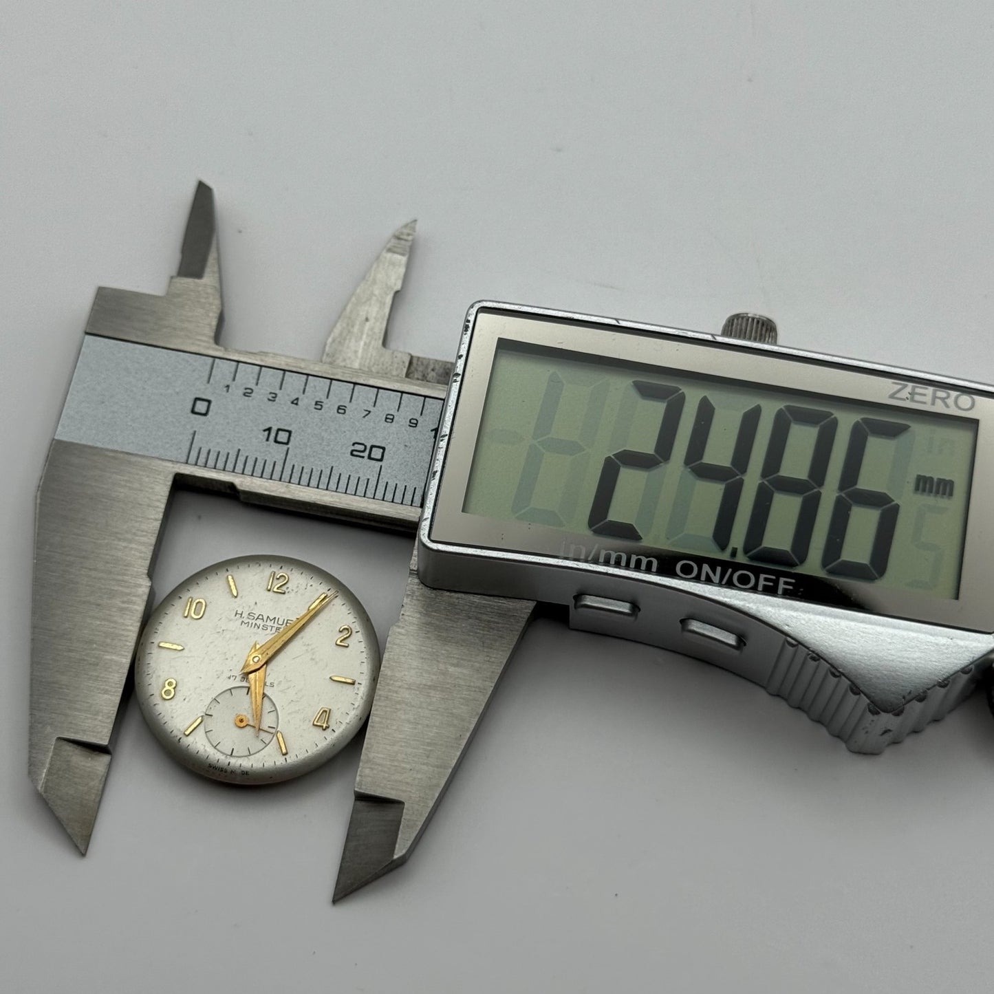 FHF 70 Watch Movement H Samuel Manual Wind Vintage Swiss Parts Repair 23.4mm