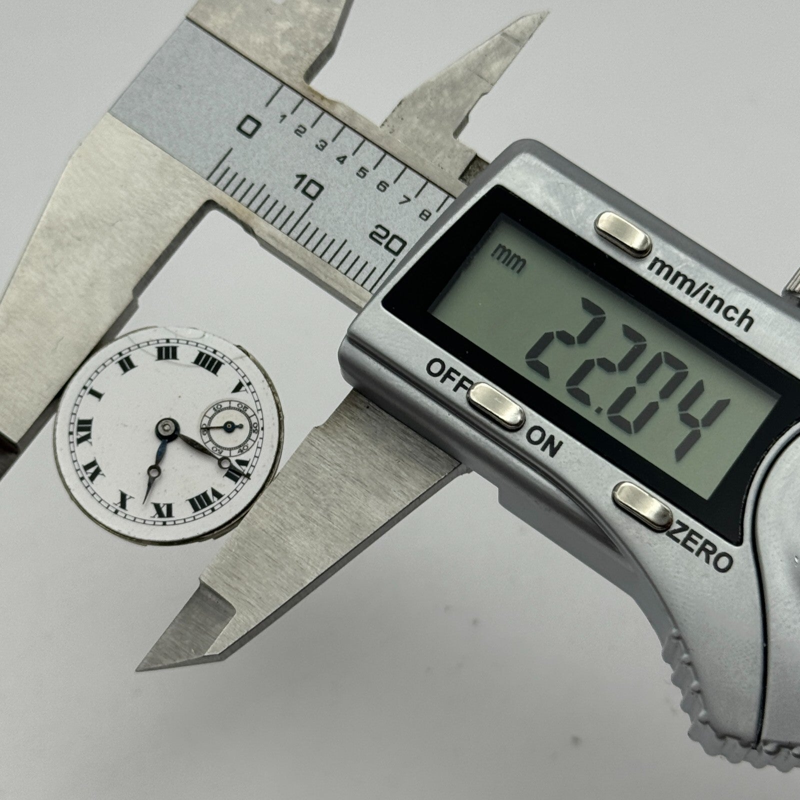 22mm Vertex Revue Balance Ok Sub Seconds 15 Jewels Trench Watch Movement PARTS