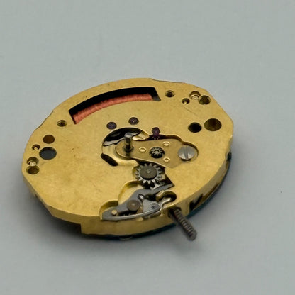 ETA 978.002 Quartz Watch Movement Incomplete Swiss Ladies Vintage Parts Repair