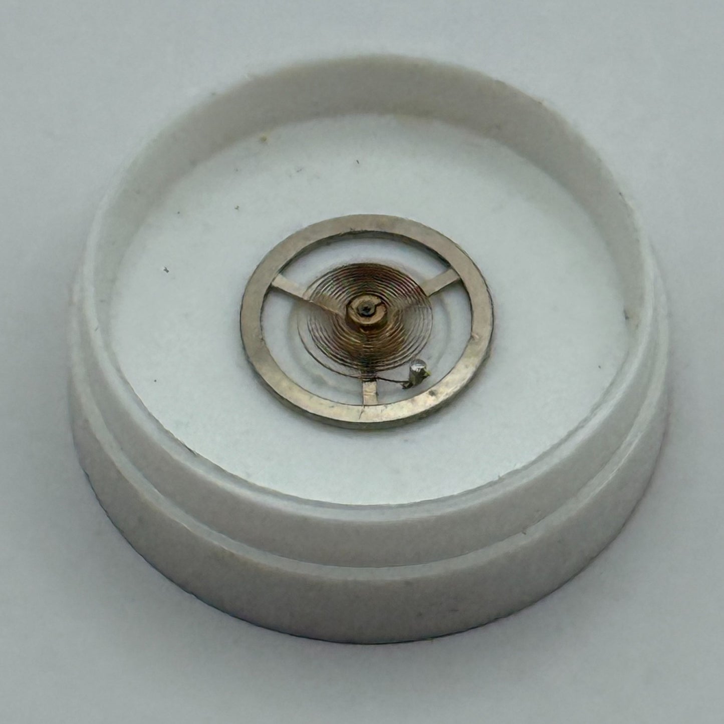 EB 1333 Balance Wheel Complete And Spring 8¾’’’ 118 Watch Movement Parts NOS