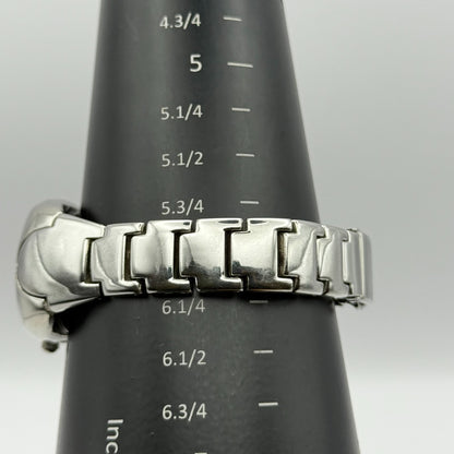 Ellesse Ladies Quartz Watch Silver Tone Bracelet Steel Japan Working 28mm