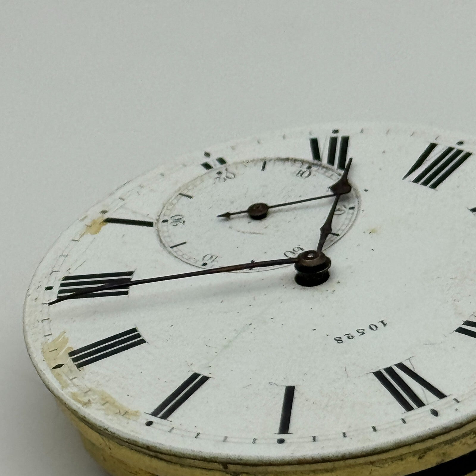 41.8mm Antique Unidentified Key Wound Pocket Watch Movement Dial Hands PARTS