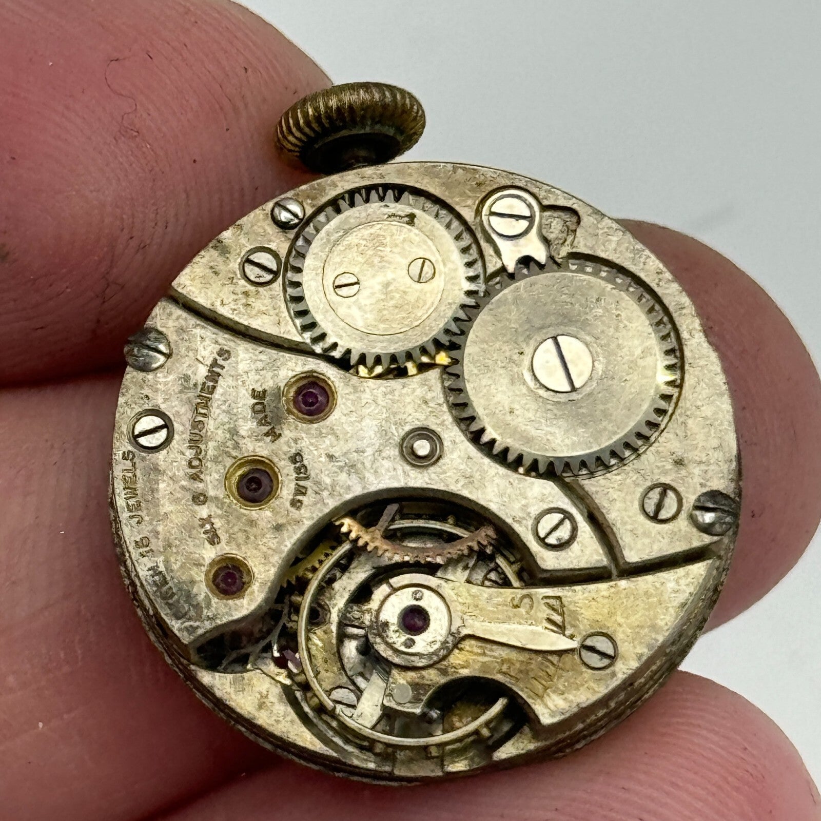 23.6mm Possibly Movado 15 Jewels 4 Adjustments Manual Wind Swiss Watch Movement