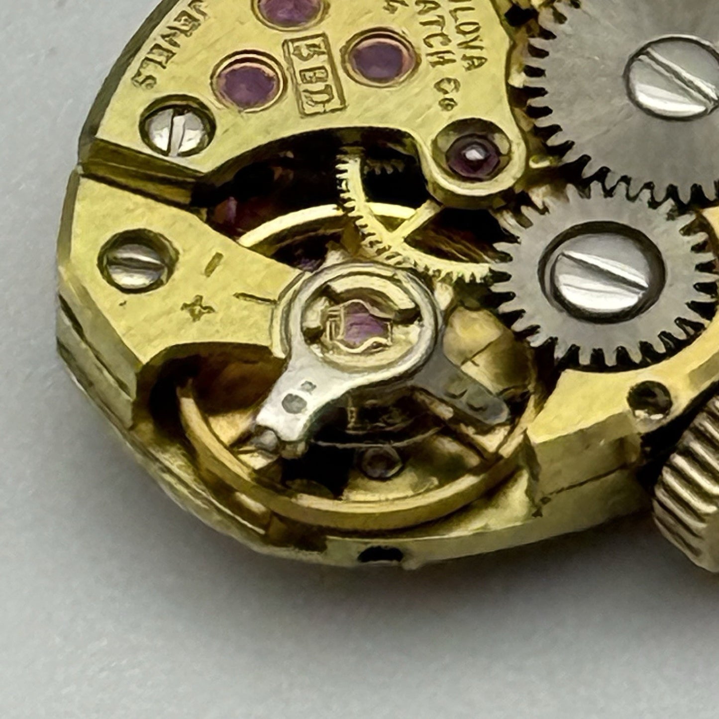 13.1mm Running Vintage Ladies Bulova 5BD Manual Wind Swiss Watch Movement PARTS