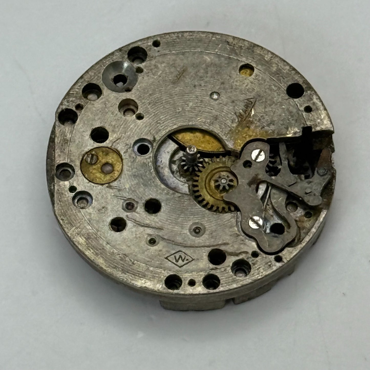 22mm Vintage Bernex Maru 233 Swiss Made Manual Wind Watch Movement PARTS REPAIR