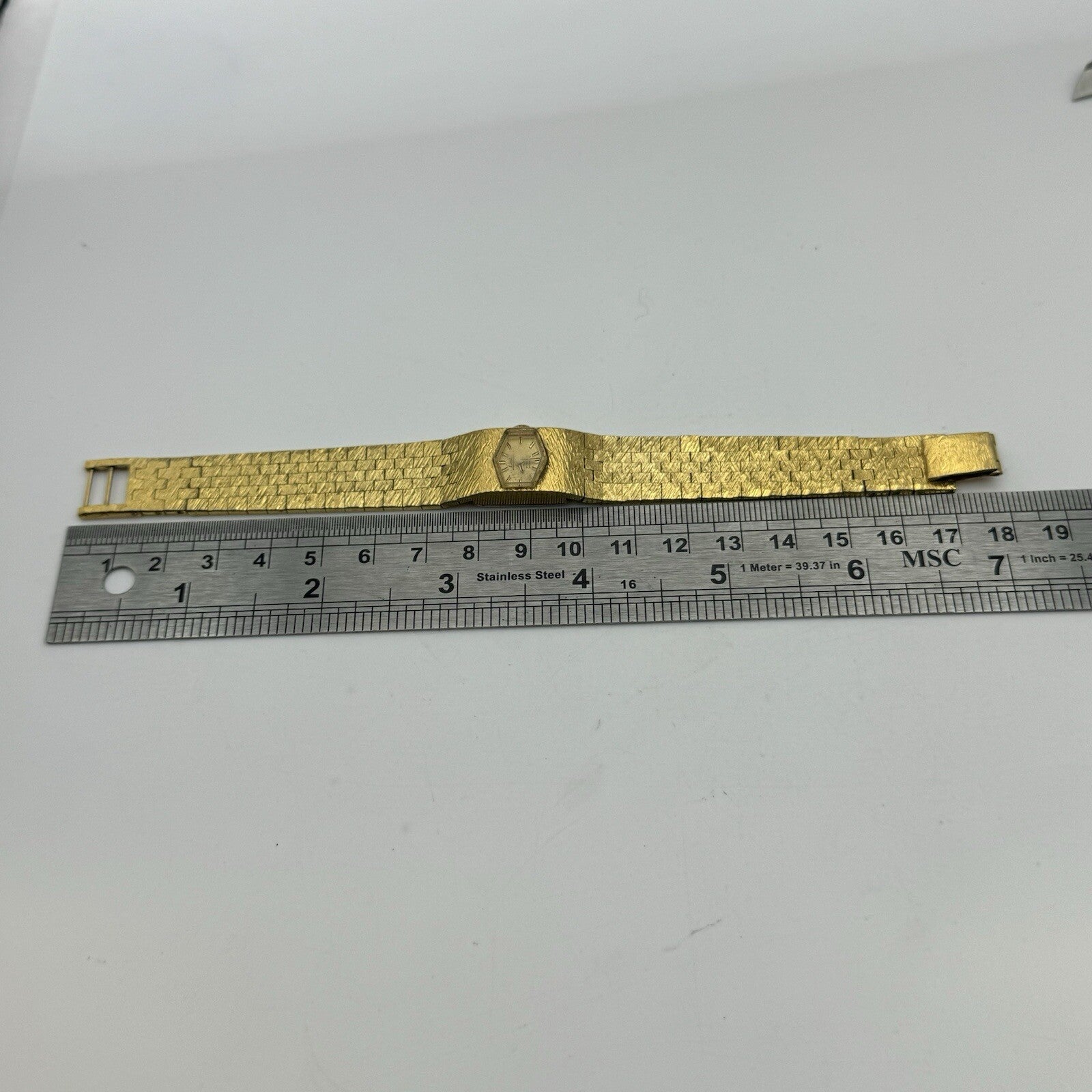 15mm Ladies Manual Wind Limit Gold Plated Swiss Watch NON WORKING
