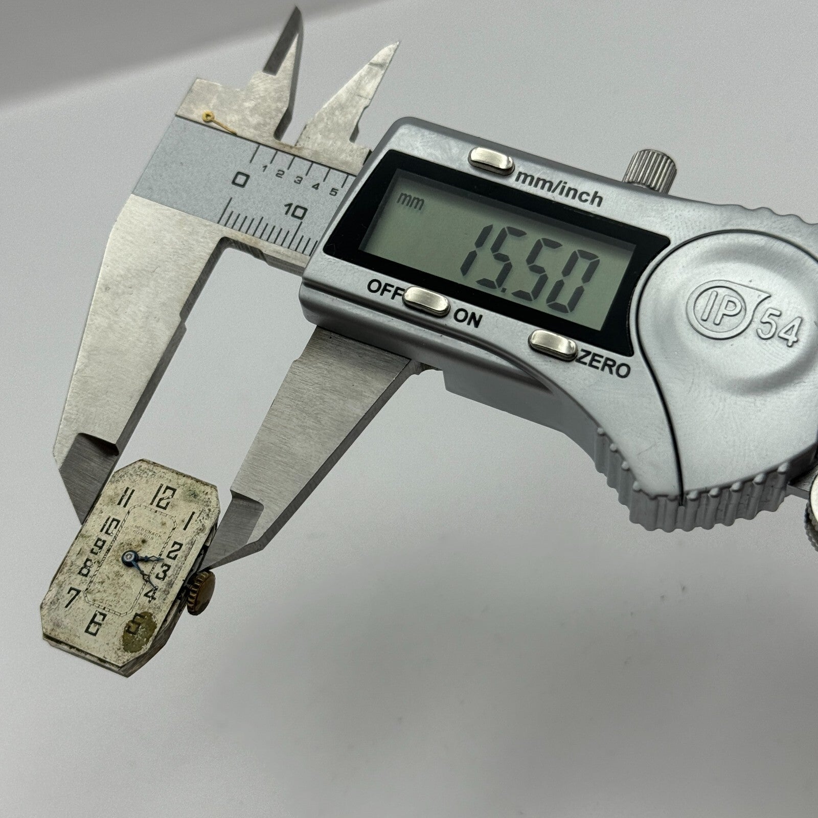 15.1mm Cyma Tavannes Ref 063 Balance Ok Swiss Watch Movement PARTS SPARES