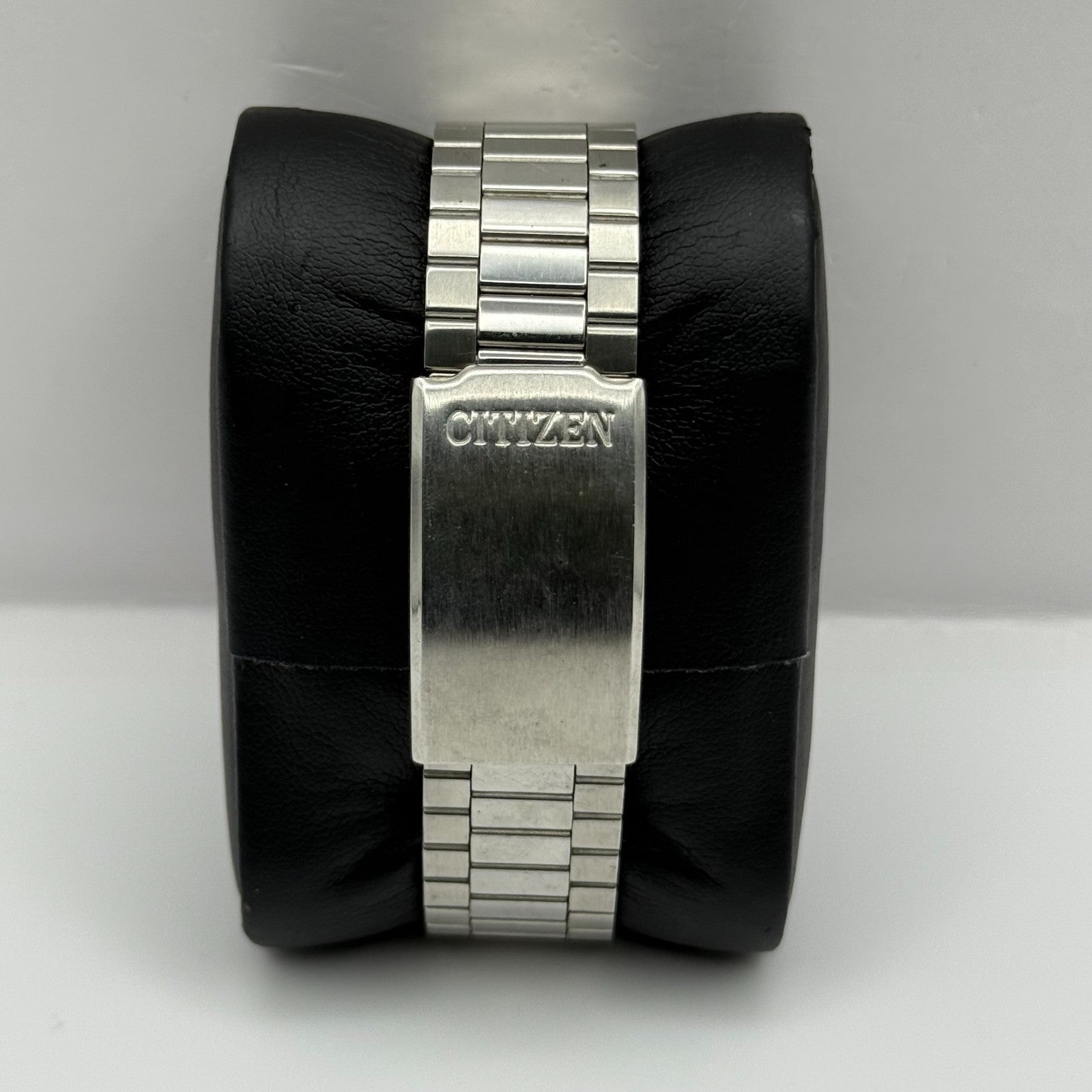 Citizen CQ Quartz Watch 6110-073185 Date Silver Tone Japan 30mm PARTS REPAIR