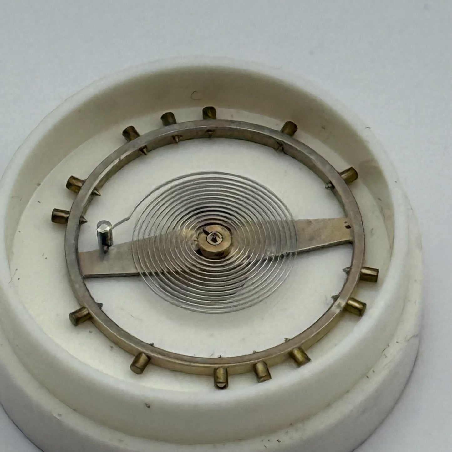 Felsa 140 Balance Wheel Complete And Spring  16’’’ 179 Watch Movement Parts NOS