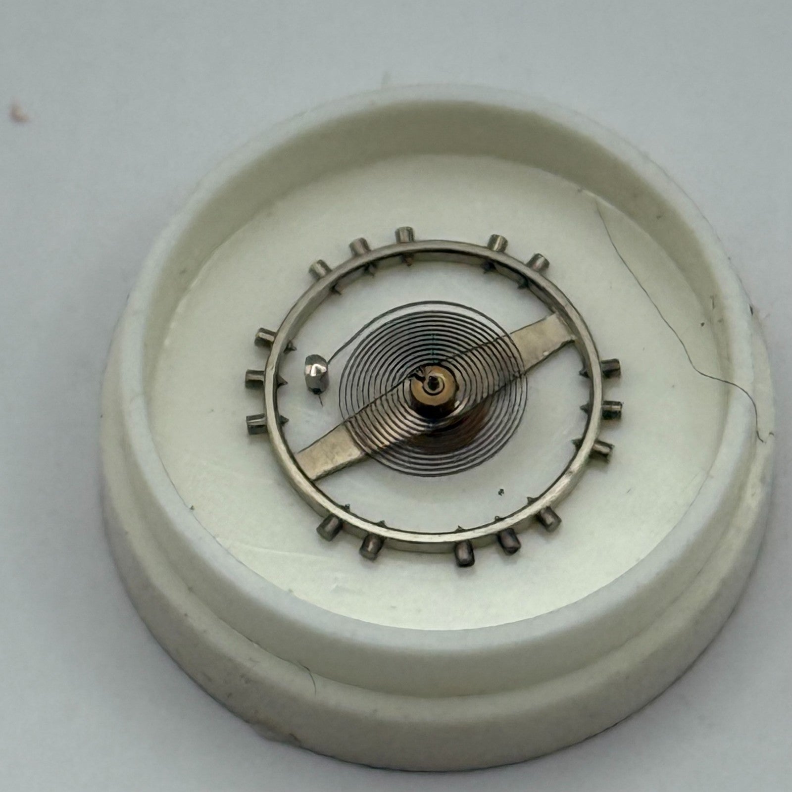 Felsa 4000 Balance Wheel Complete And Spring Inca 965 M Watch Movement Parts NOS