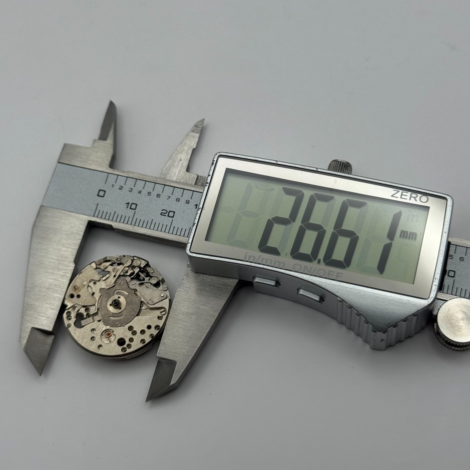 Soviet Poljot ? Alarm Watch Movement Manual Wind Vintage 18 Jewels Parts 26.6mm