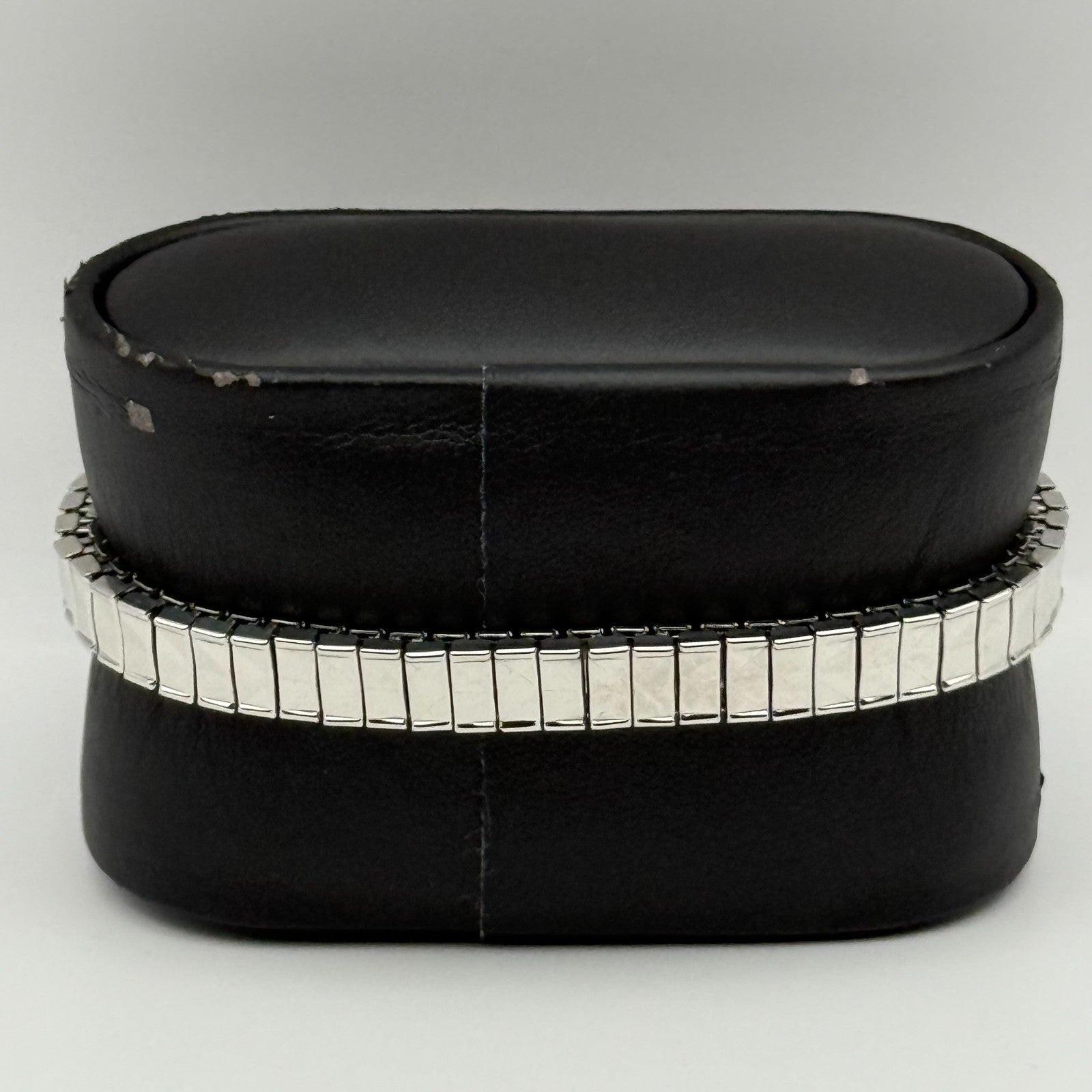 Citron Ladies Quartz Watch Silver Tone Expandable Band Steel Working 21mm