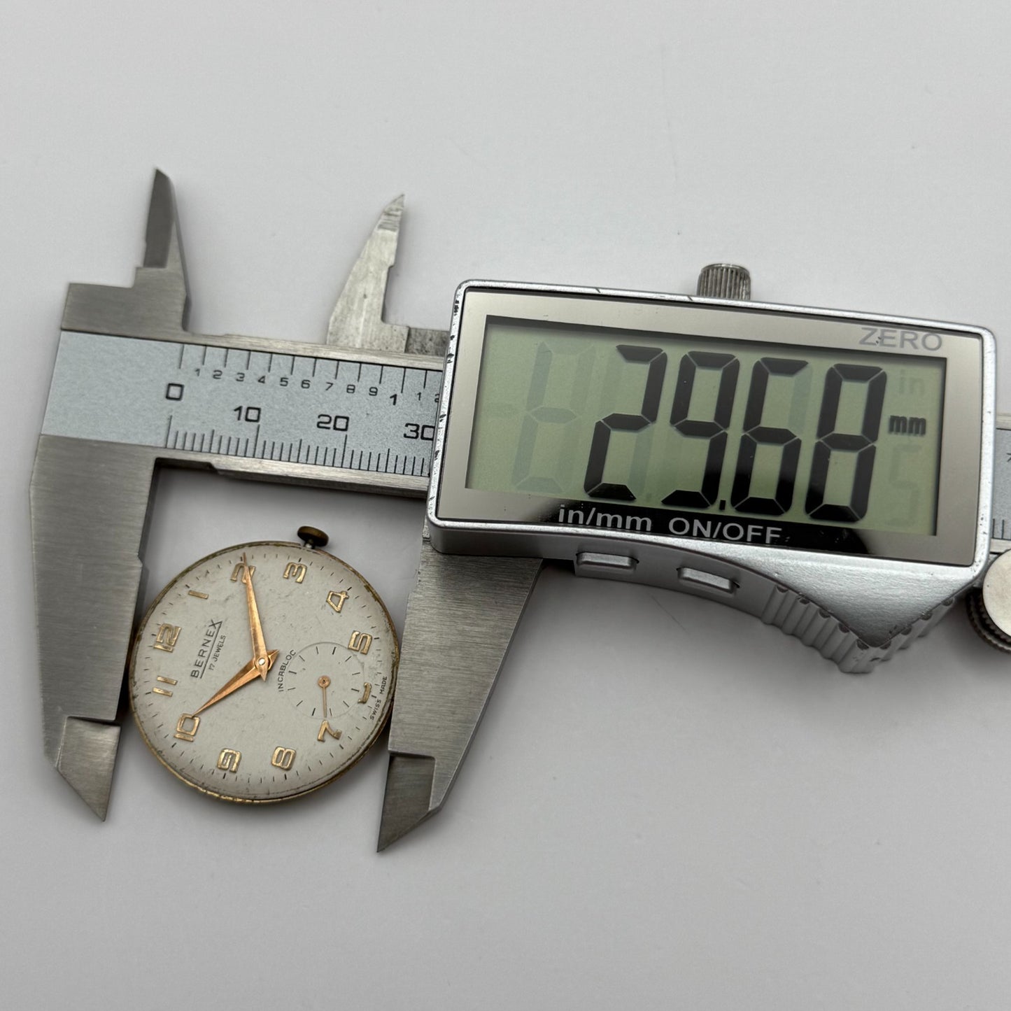 AS 1634 Watch Movement Bernex Manual Wind Vintage Swiss Parts Repair 29.6mm