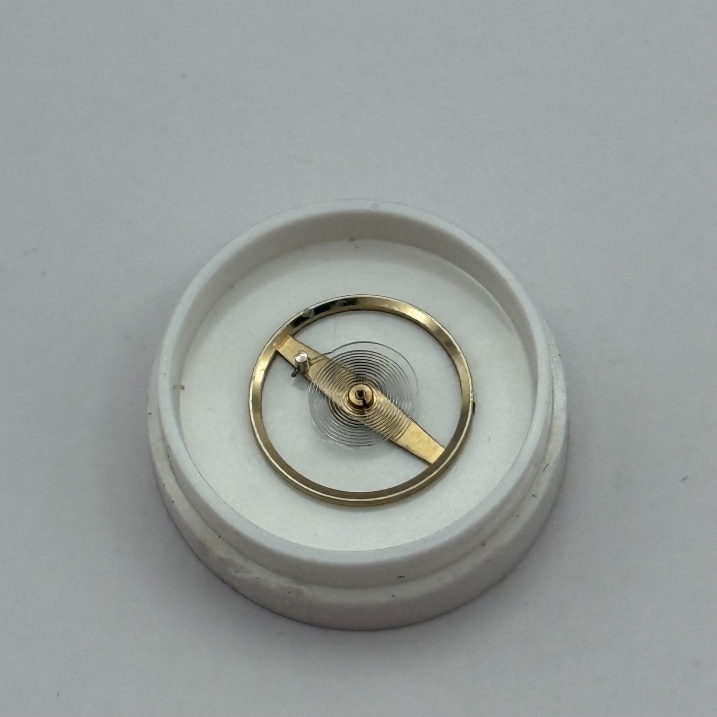 ST 1800 1805 Balance Wheel Complete And Spring  1508 M Watch Movement Parts NOS