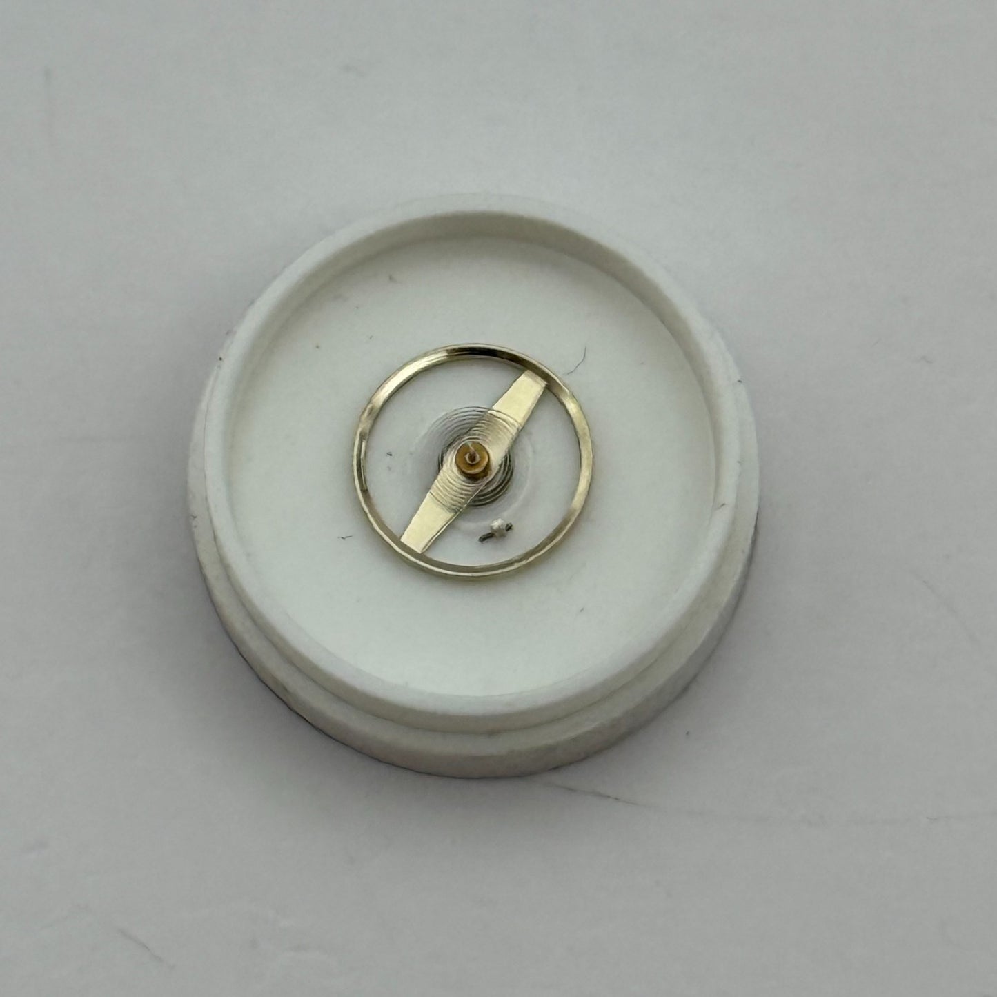 ST 69 Balance Wheel Complete And Spring Kif+Inca 1138 Watch Movement Parts NOS