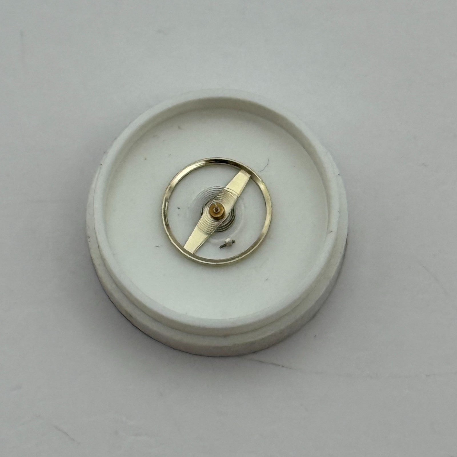 ST 69 Balance Wheel Complete And Spring Kif+Inca 1138 Watch Movement Parts NOS