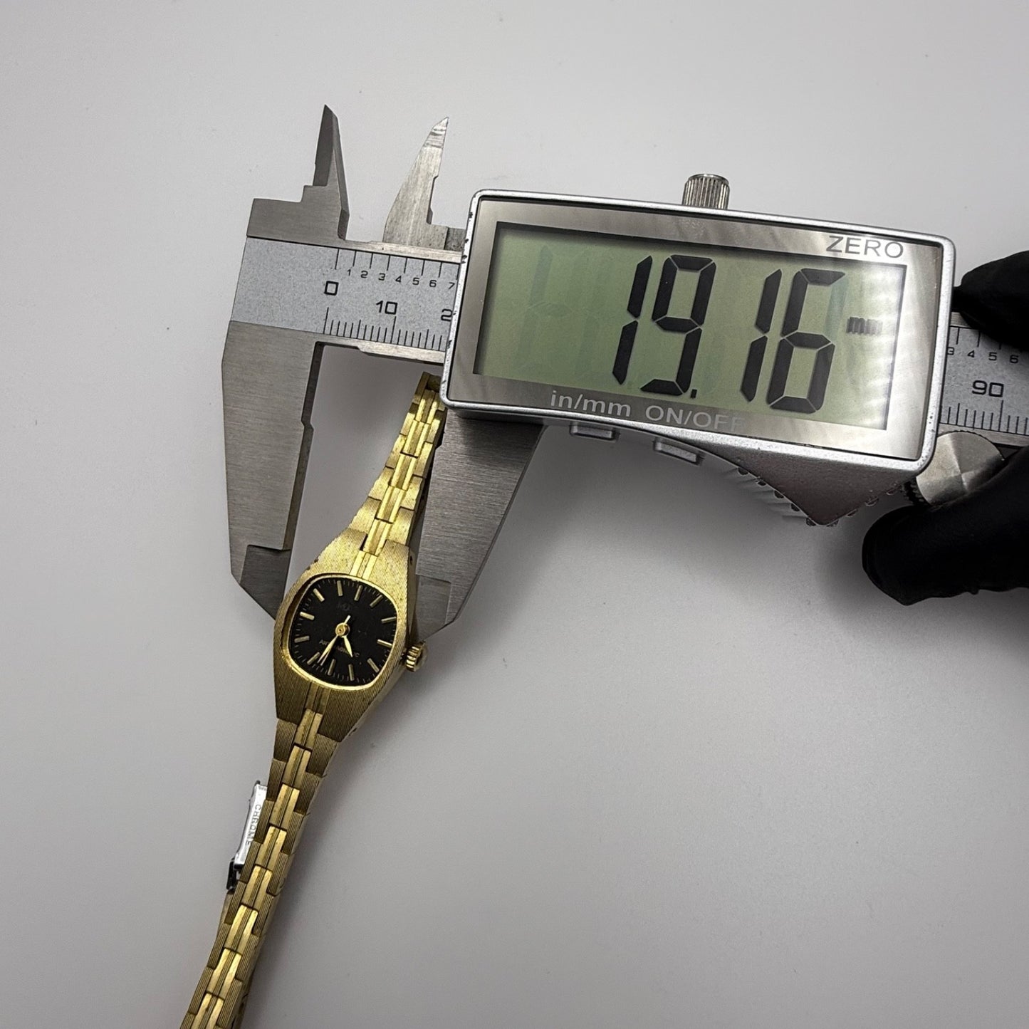 19mm Vintage Ladies Gold Plated Antimagnetic Manual Wind Watch PARTS / REPAIR