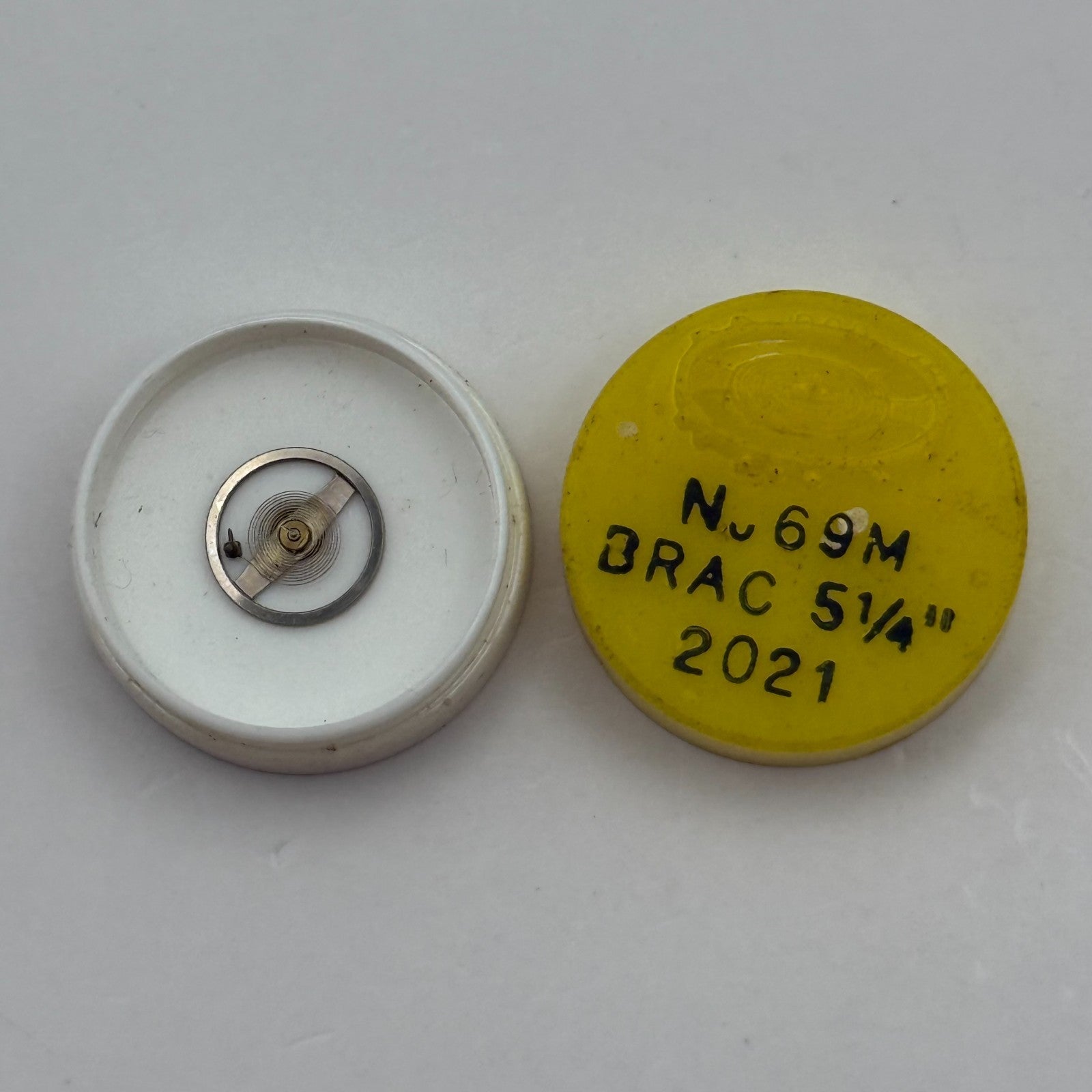 Brac 2021 Balance Wheel Complete And Spring 5¼’’’  69 M Watch Movement Parts NOS