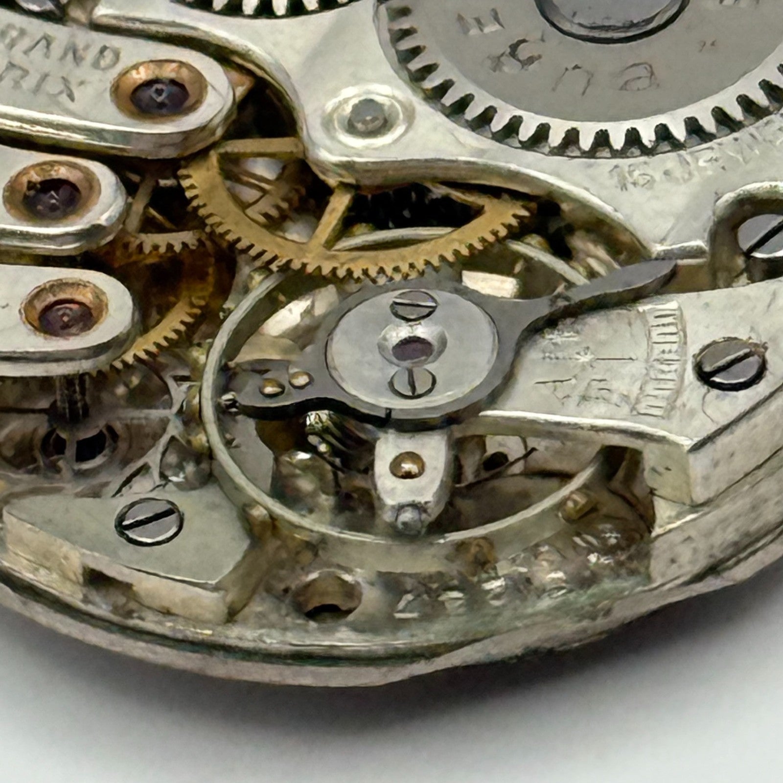 Buren Grand Prix 48 237 Watch Movement Manual Wind Vintage Parts Repair 23.6mm