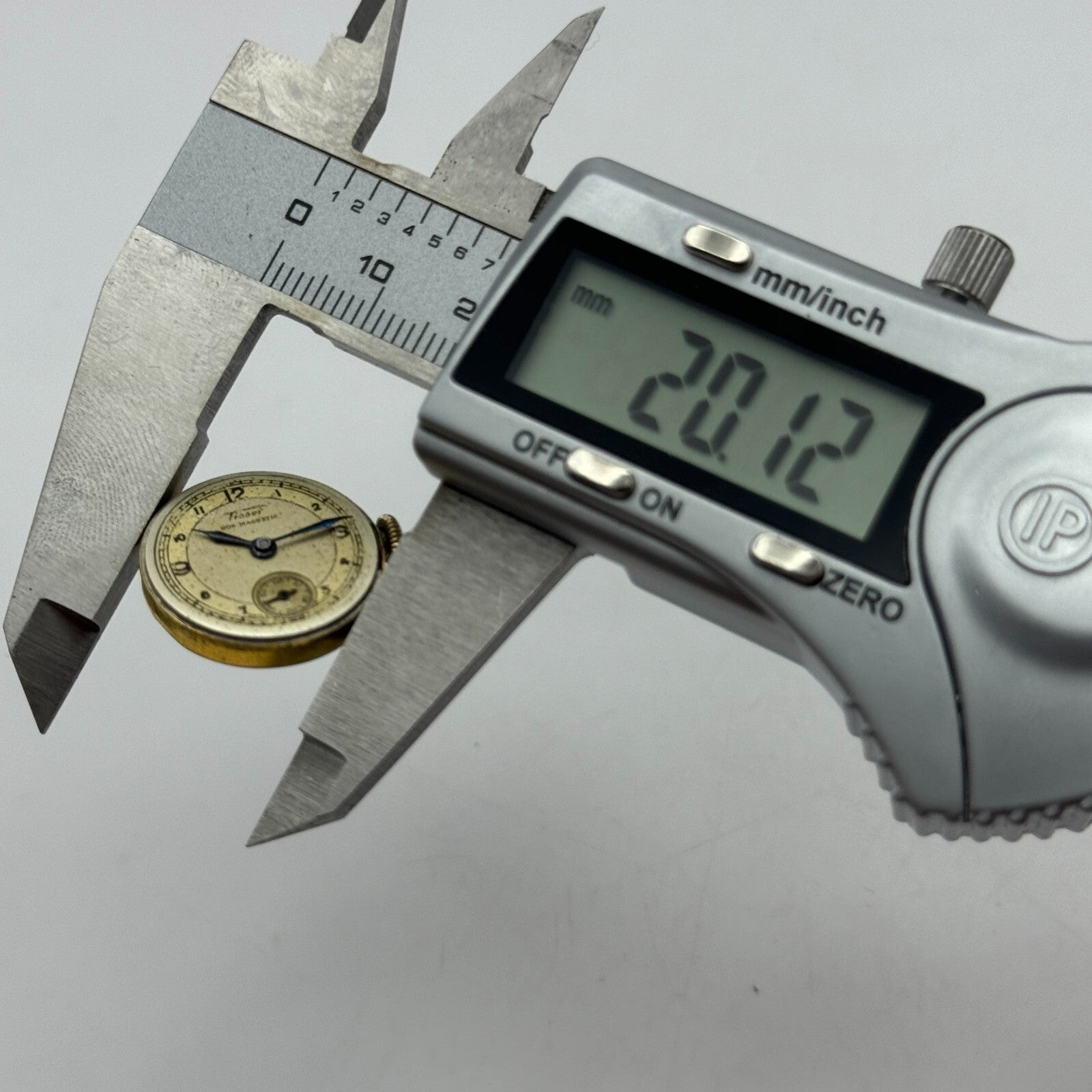 20.1mm WORKING Ladies Tissot Locle Cal 194 Manual Wind Watch Movement PARTS