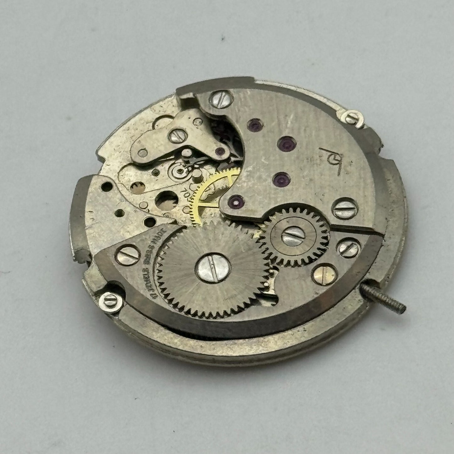 25.9mm Peseux 7056 Swiss Manual Wind 17 Jewels Watch Movement PARTS REPAIR SPARE