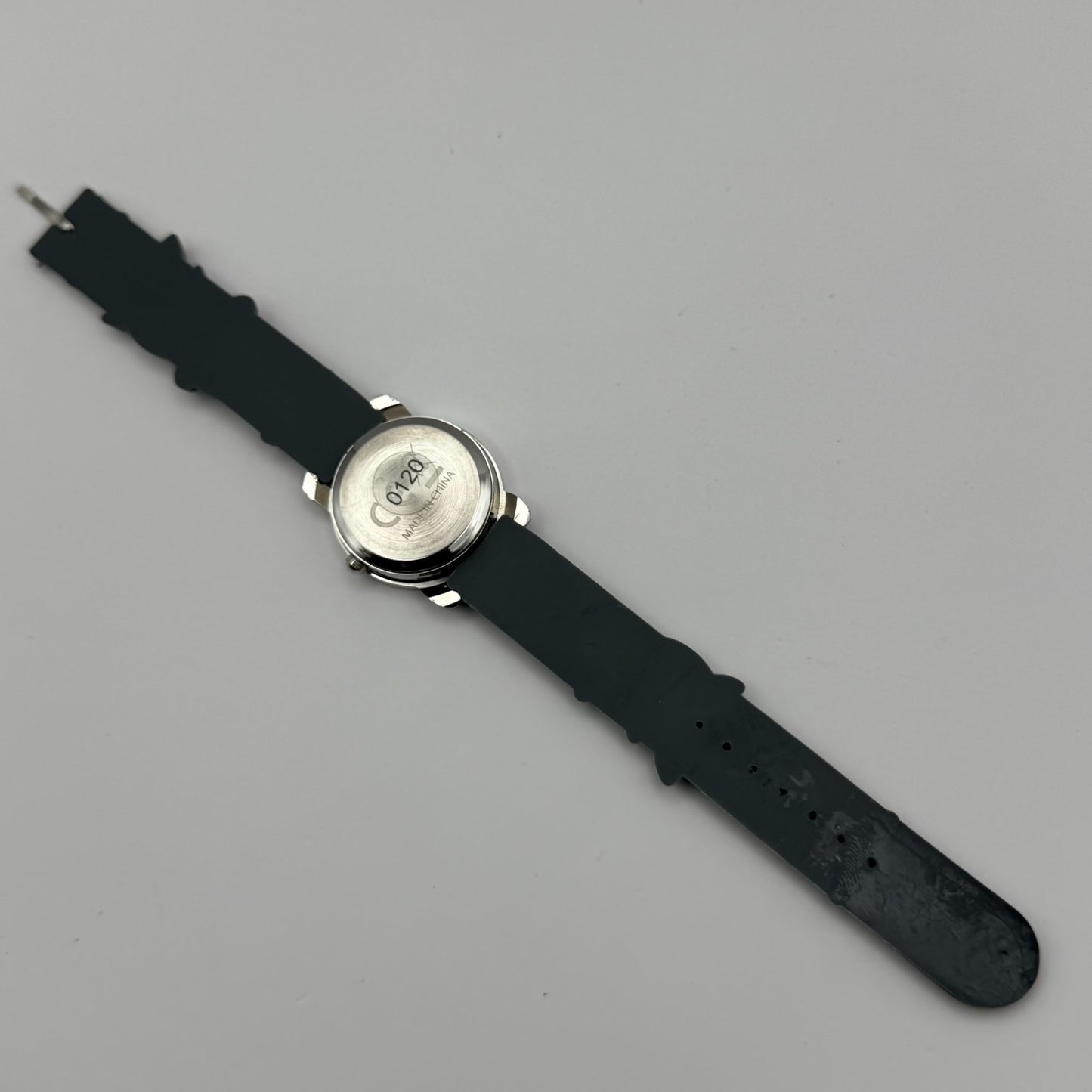 Smiggle Kids Quartz Watch Grey Dial Shark Print Strap Working 27mm NO CLASP