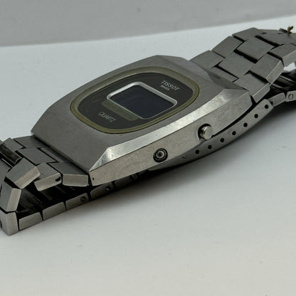 37mm Tissot 2040 Liquid Crystal 40626 - 2144 Quartz LCD Vintage Watch FOR PARTS